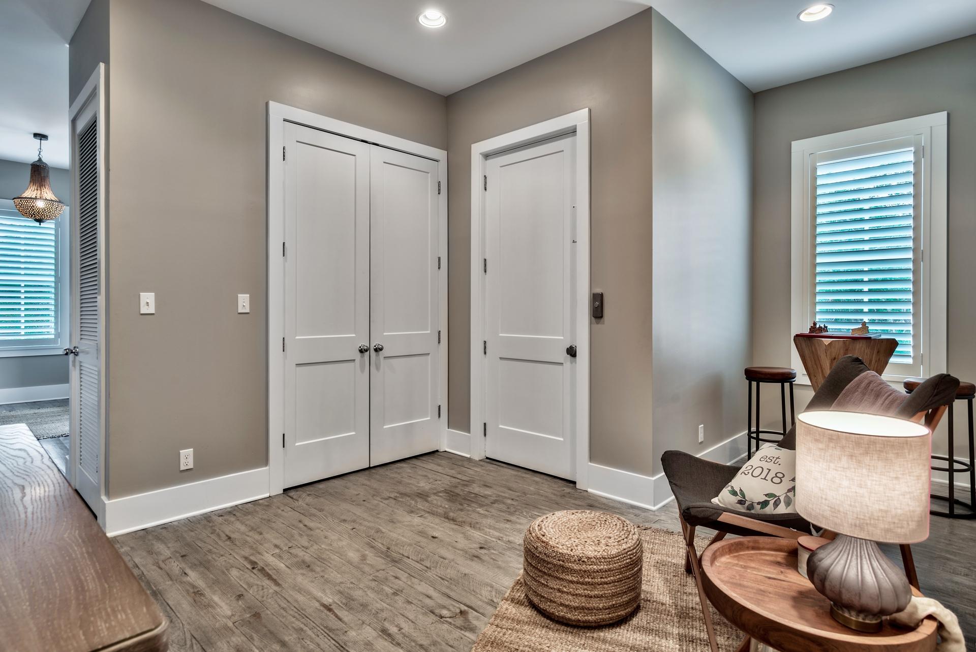POMPANO PLACE - Residential