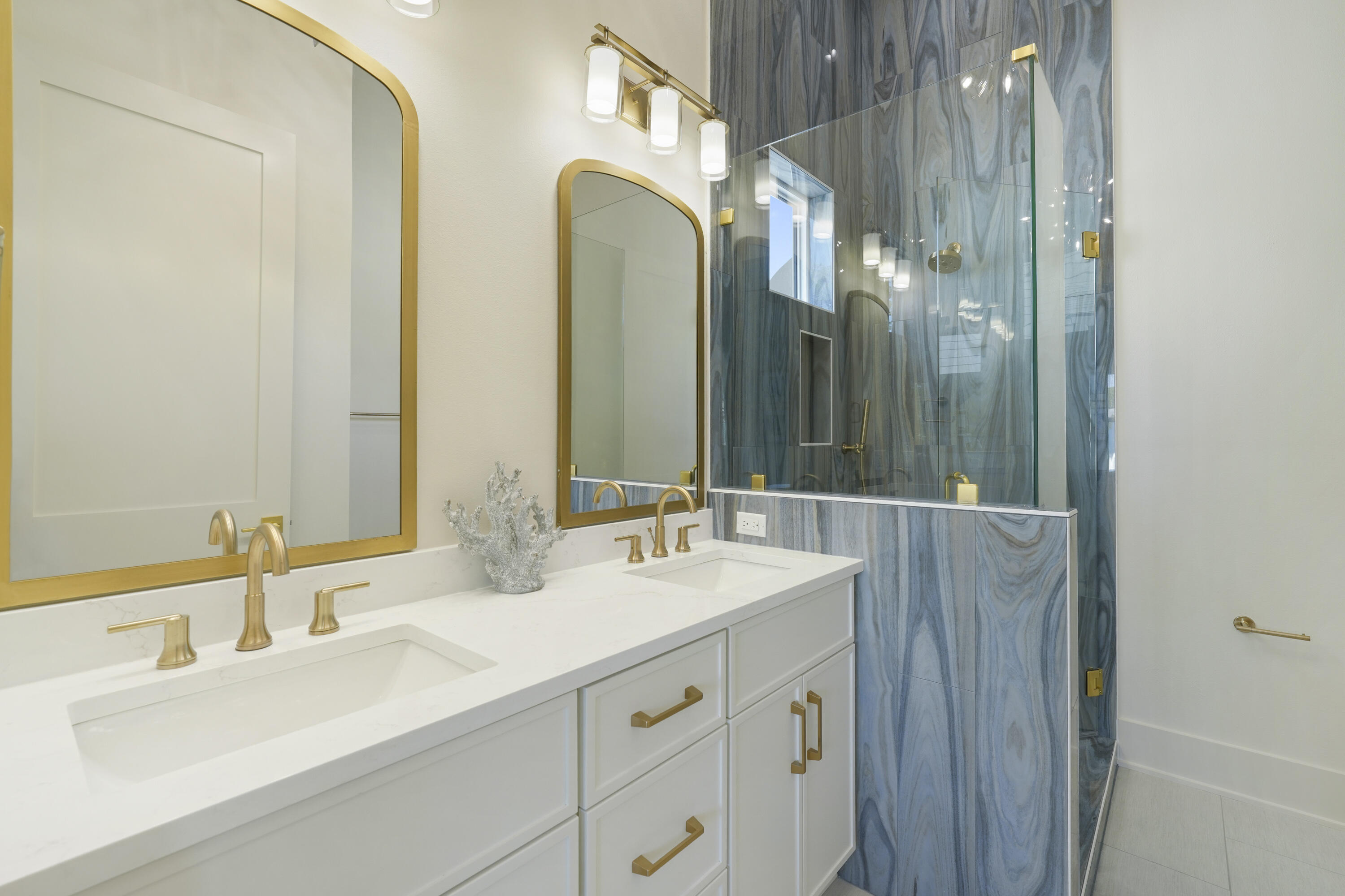 GULFVIEW HEIGHTS - Residential