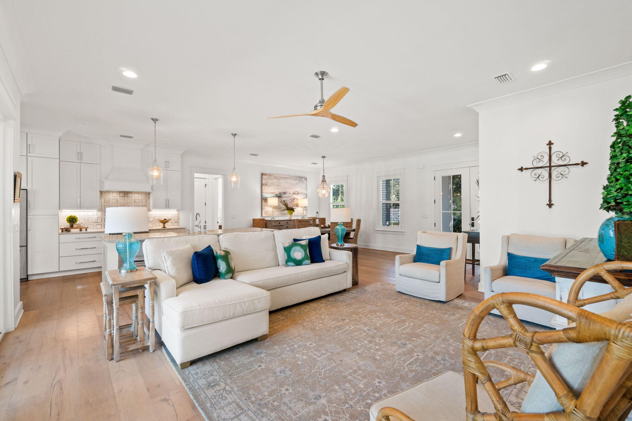 BLUE MOUNTAIN BEACH - Residential