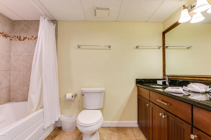 Long Beach Towers - Residential