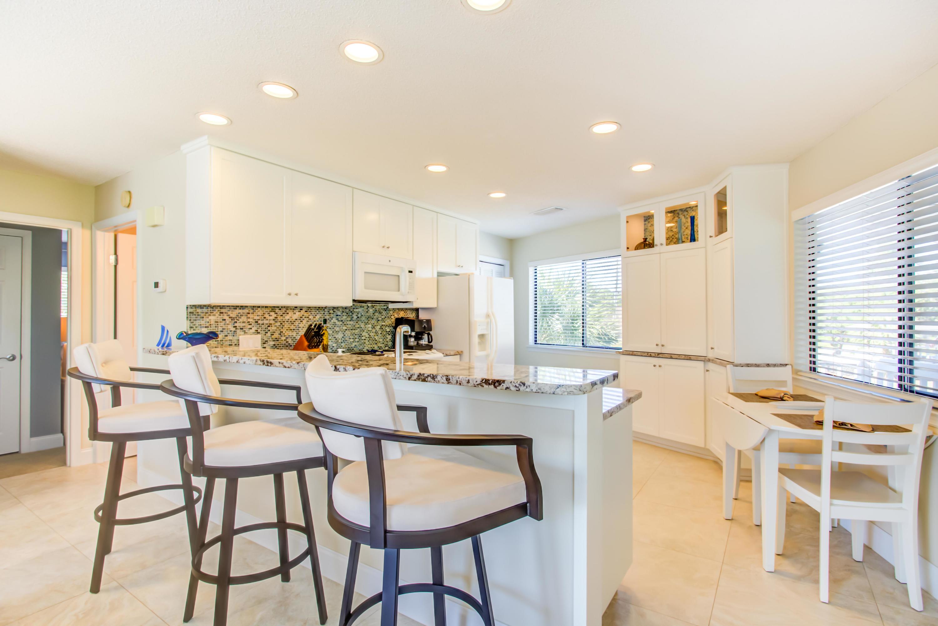 CRYSTAL VILLAGE 2 CONDO PH 2 - Residential