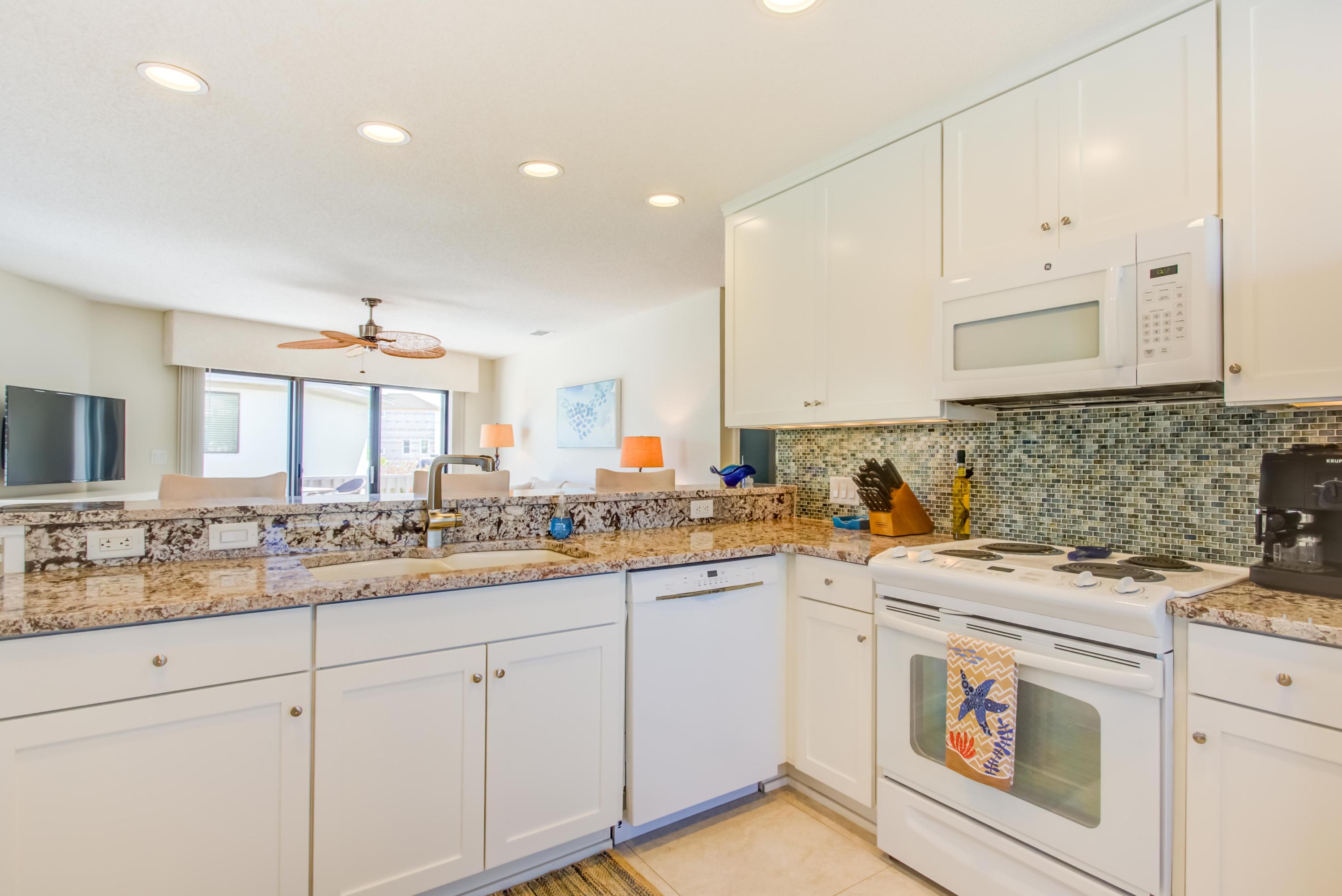 CRYSTAL VILLAGE 2 CONDO PH 2 - Residential