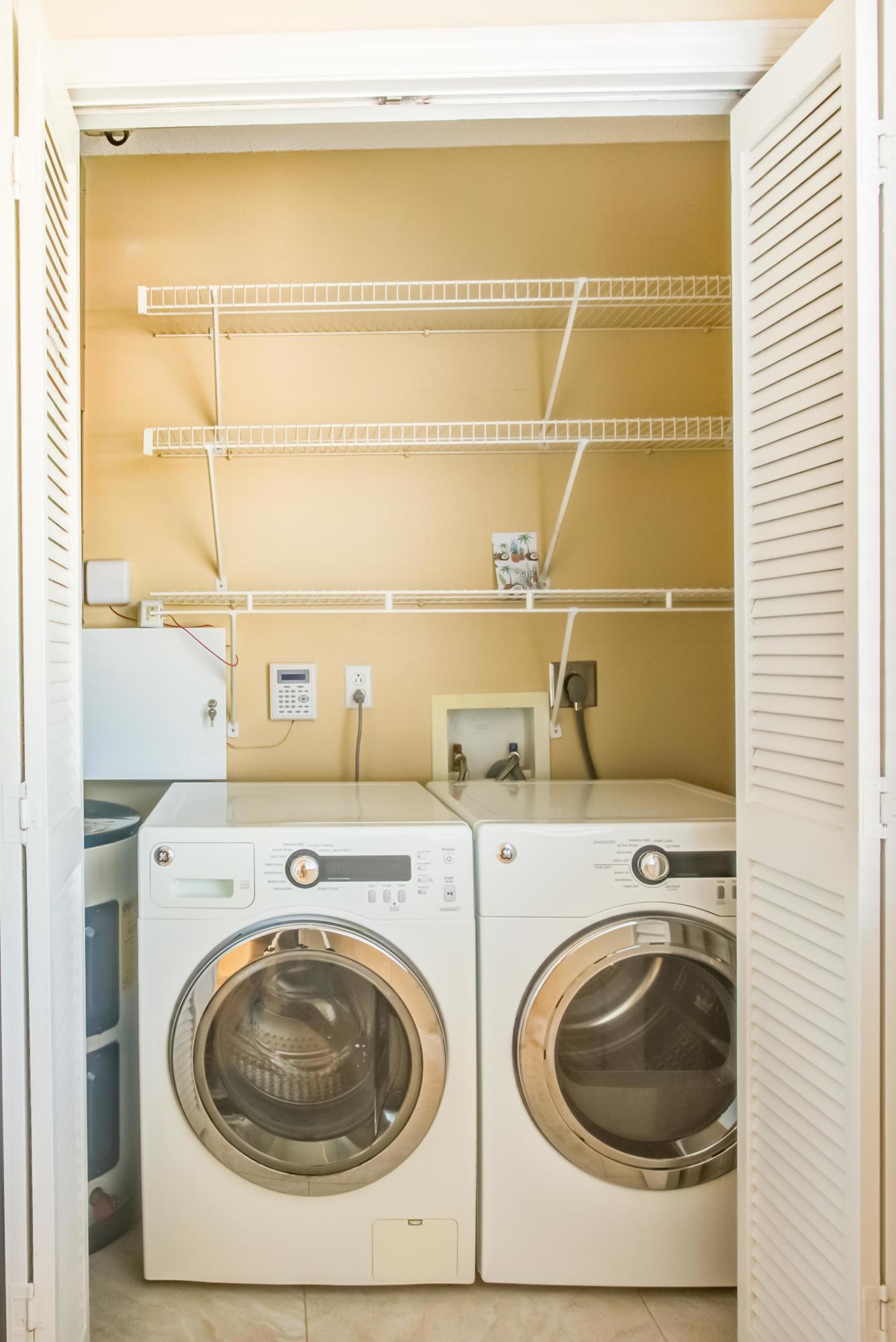 CRYSTAL VILLAGE 2 CONDO PH 2 - Residential