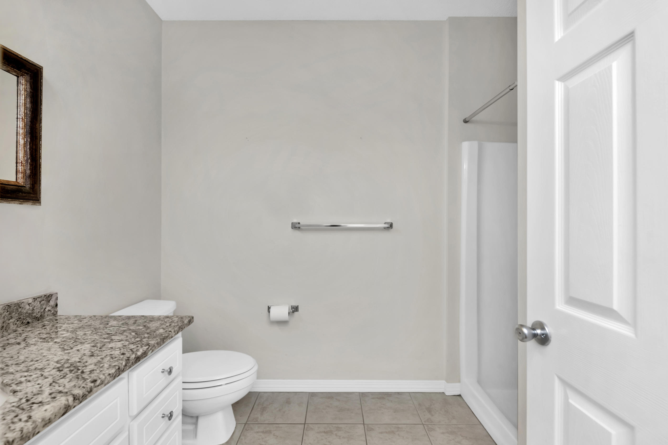 THE OAKS AT NICEVILLE - Residential Lease