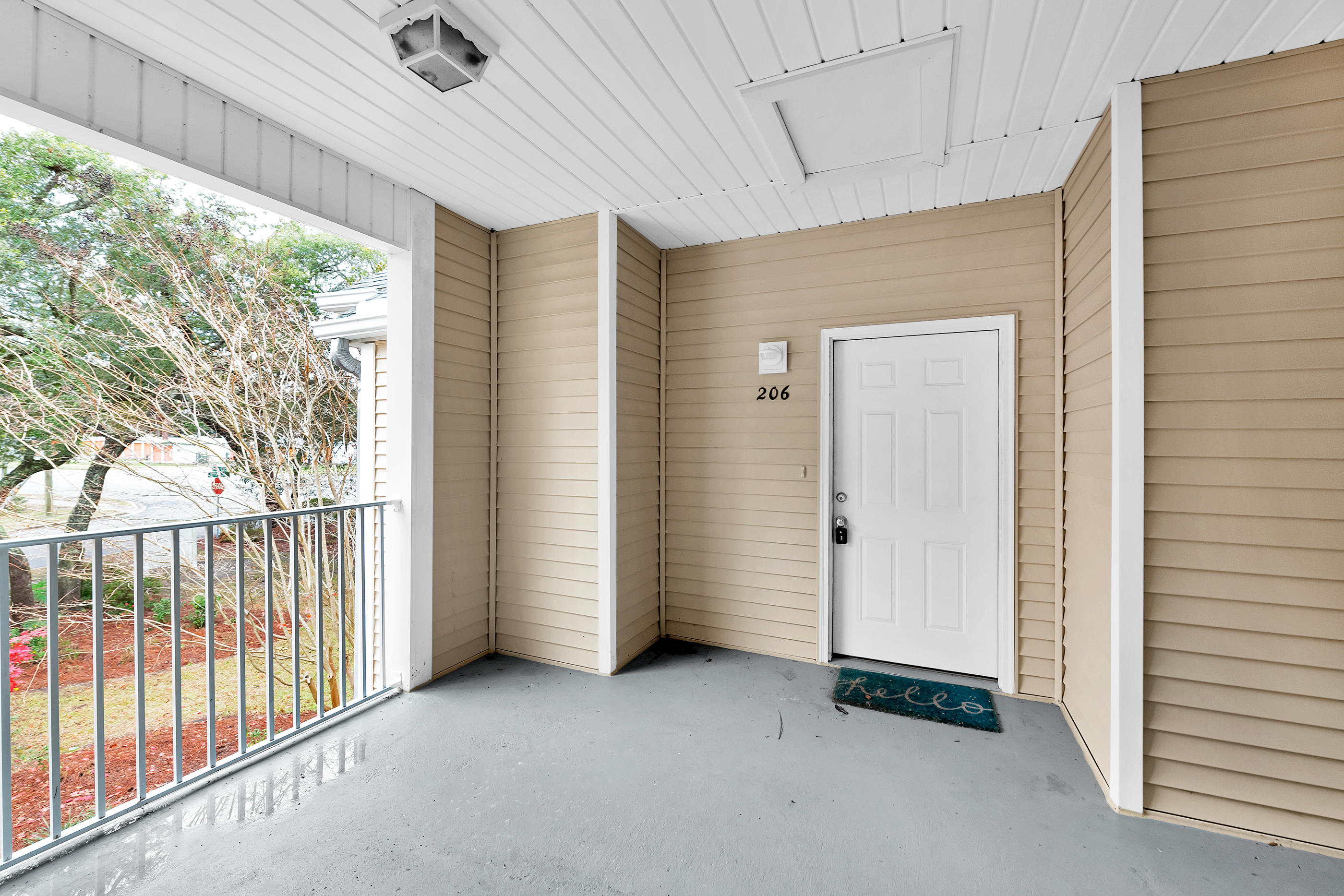 THE OAKS AT NICEVILLE - Residential Lease