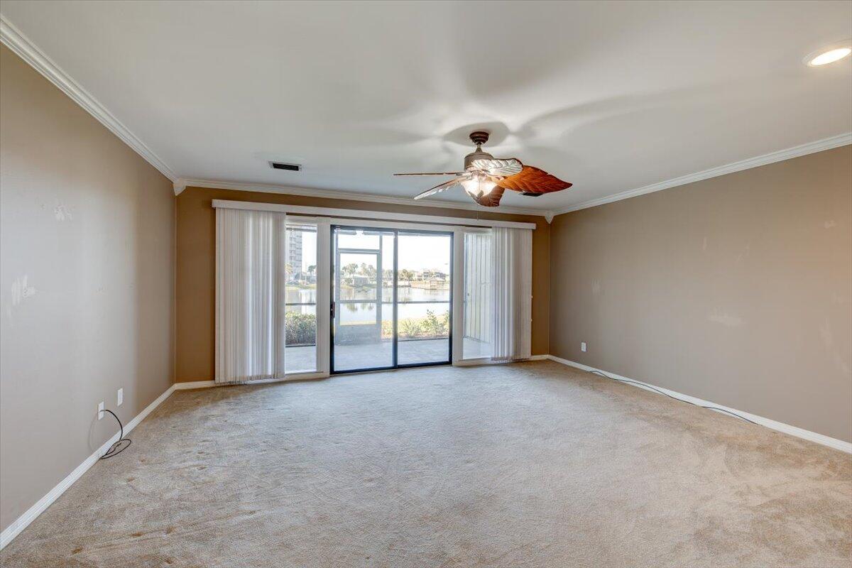 SEASCAPE CONDO PHASE 7 - Residential