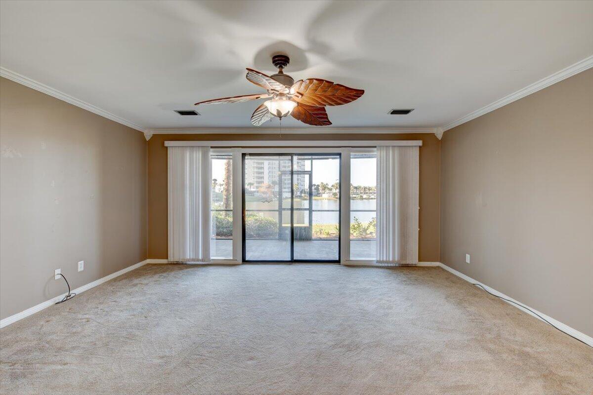 SEASCAPE CONDO PHASE 7 - Residential