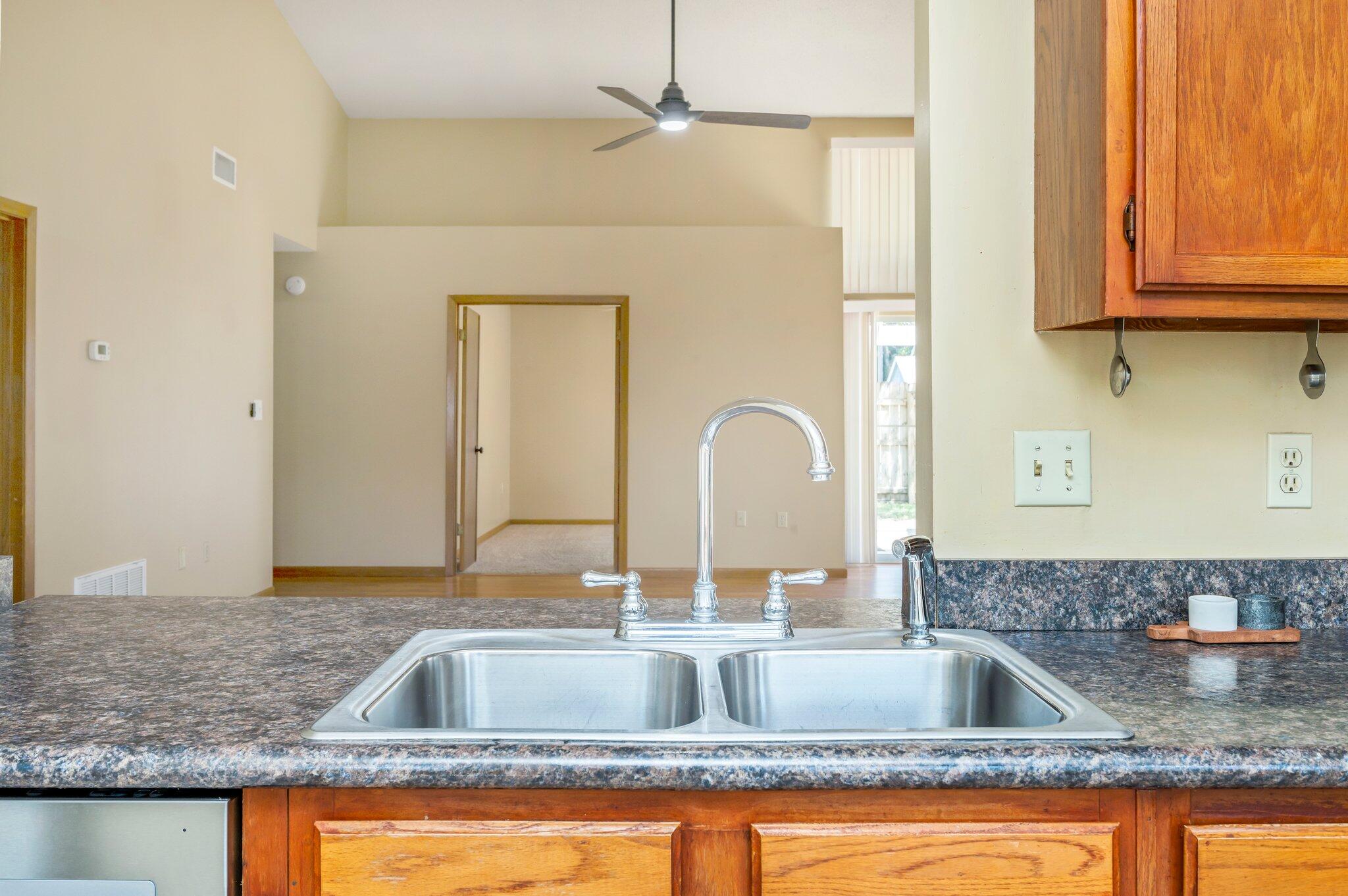 CANTERBURY WOODS 1ST ADDN - Residential