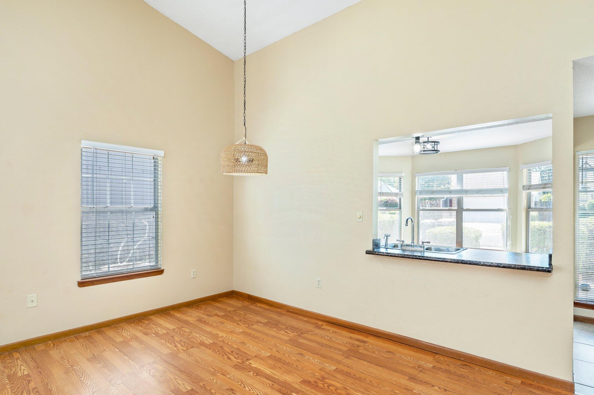 CANTERBURY WOODS 1ST ADDN - Residential