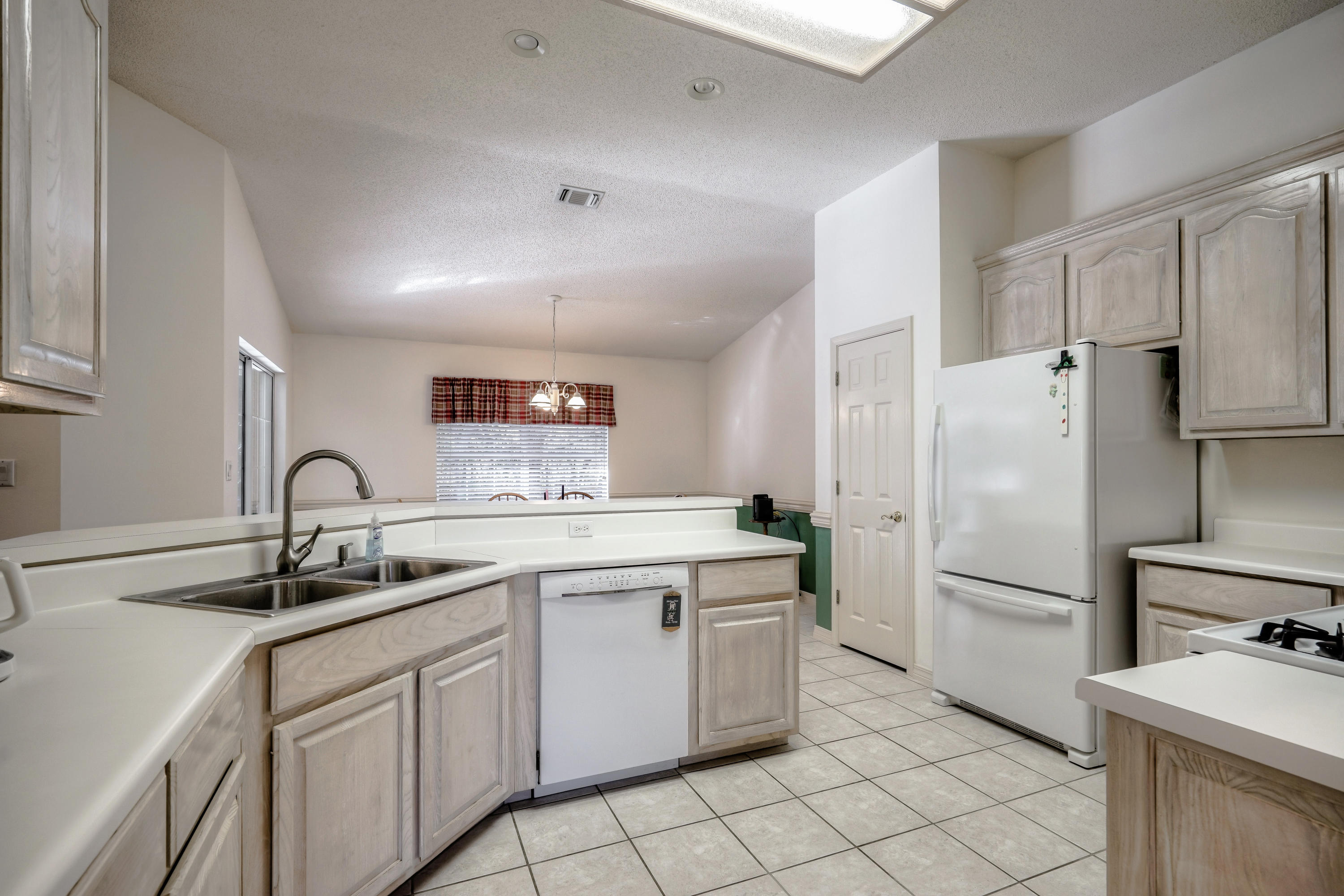 Rocky Bayou Estates - Residential