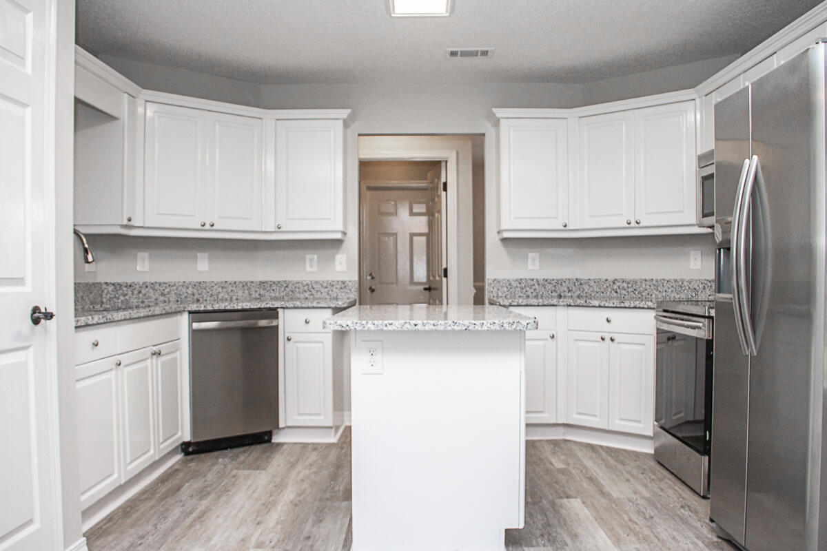 COUNTRYVIEW ESTATES 4TH ADDN PH 5 - Residential