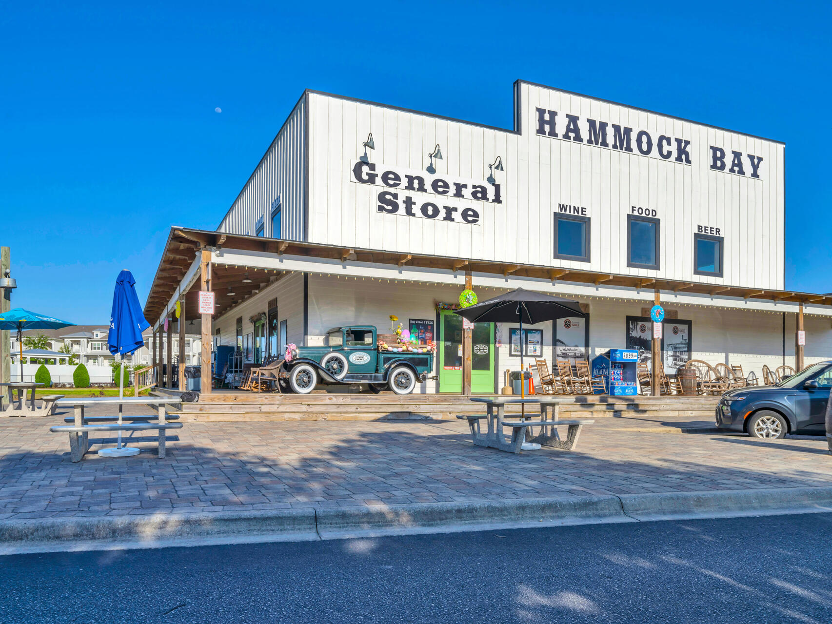 HAMMOCK BAY - Residential