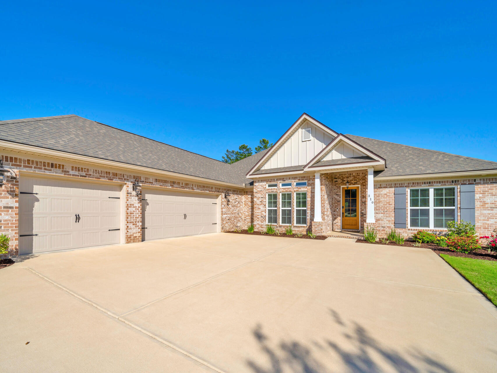 HAMMOCK BAY - Residential