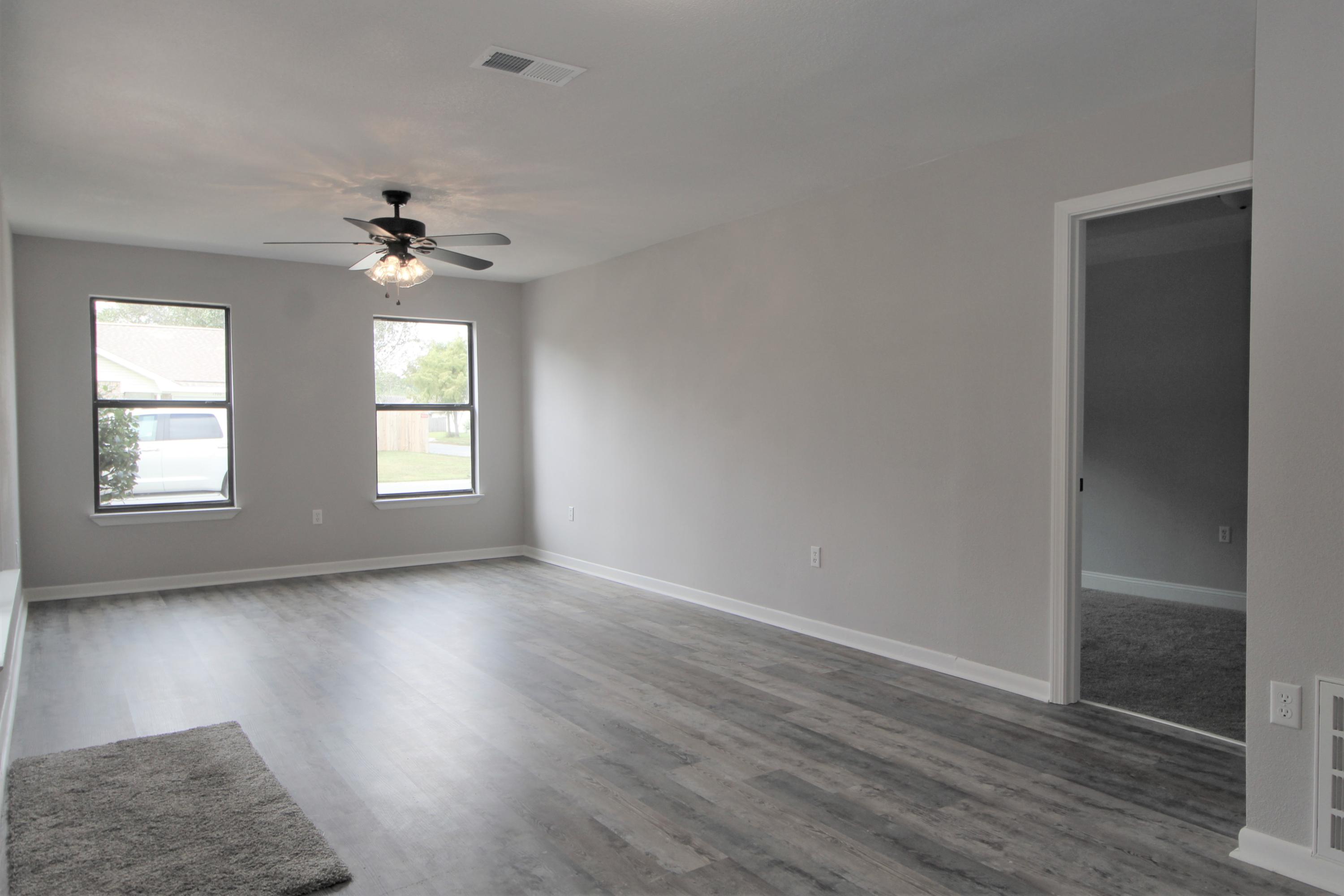 HIDDEN TRAILS PH 1 - Residential