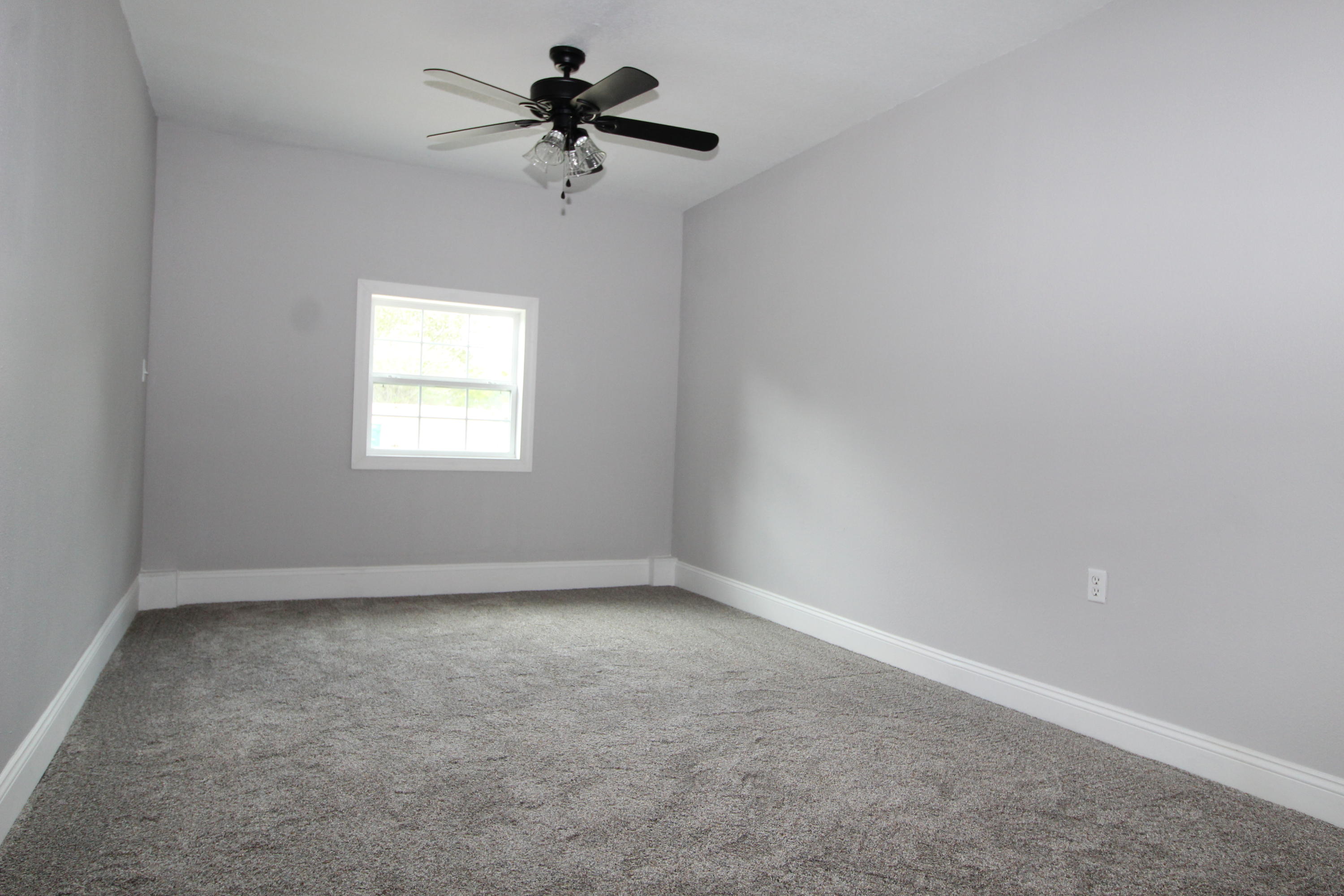 HIDDEN TRAILS PH 1 - Residential