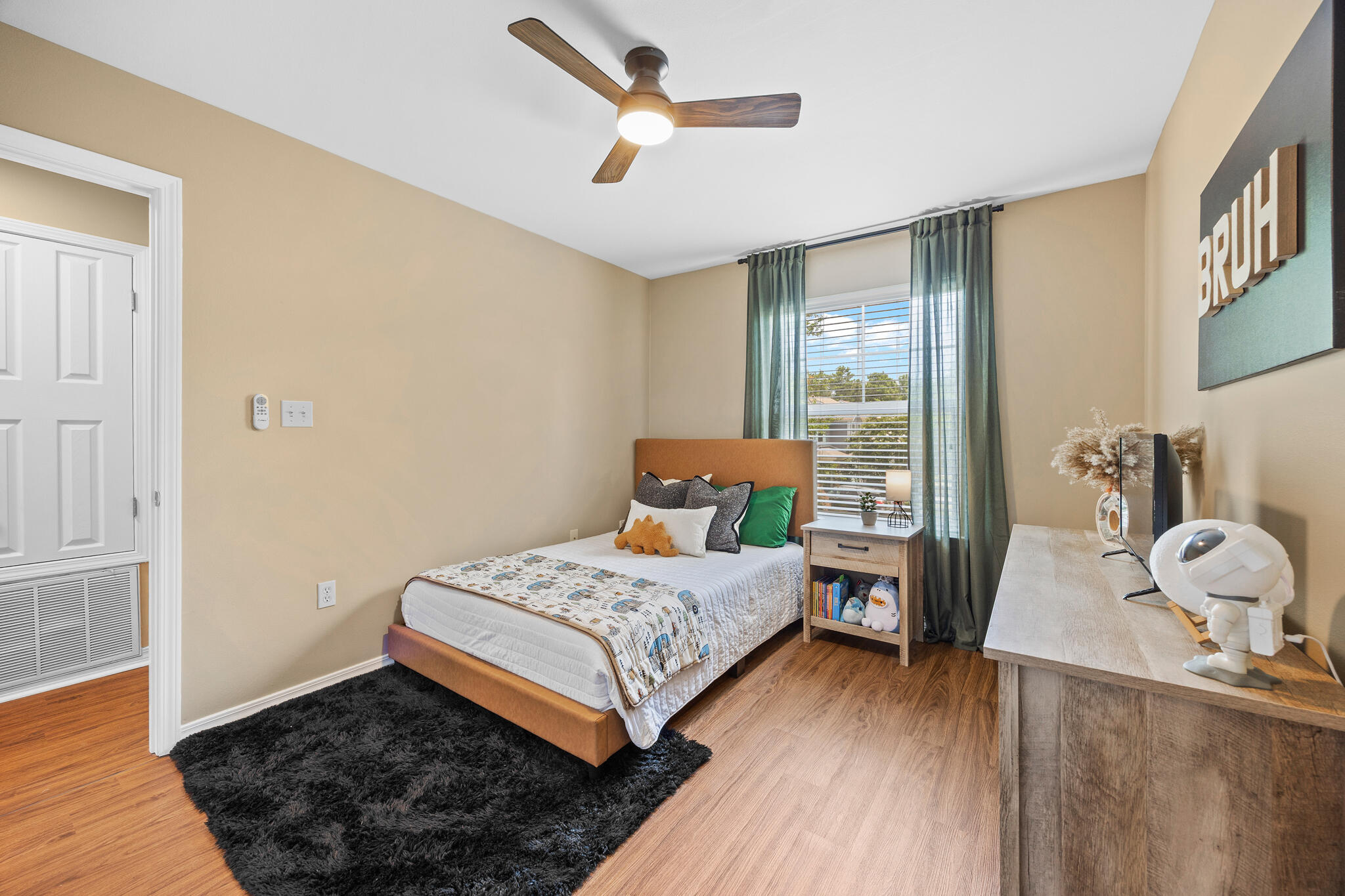 PLANTATION AT SANTA ROSA - Residential