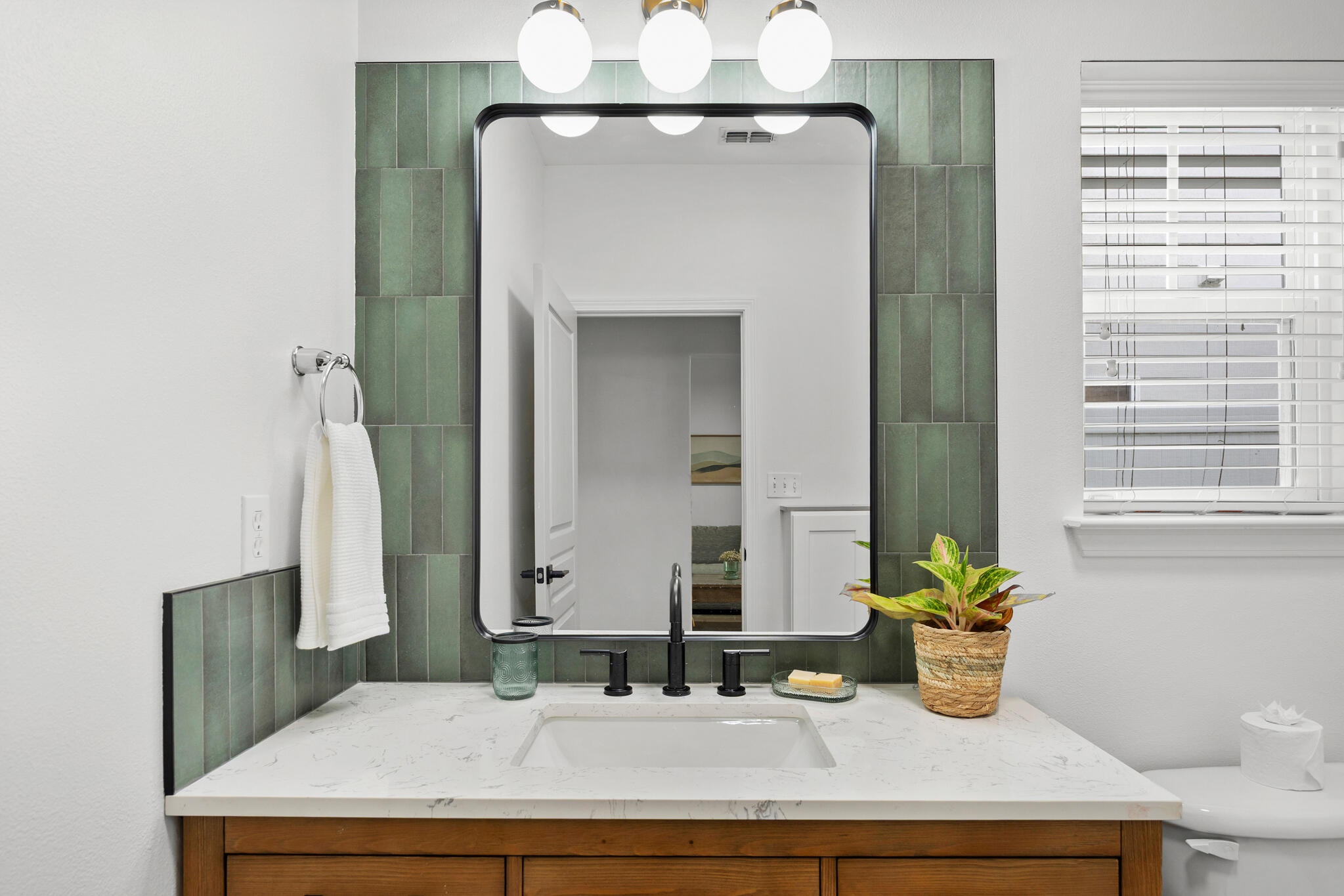 PLANTATION AT SANTA ROSA - Residential