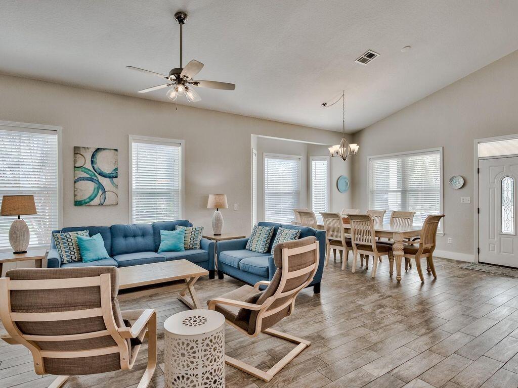 CRYSTAL BEACH - Residential