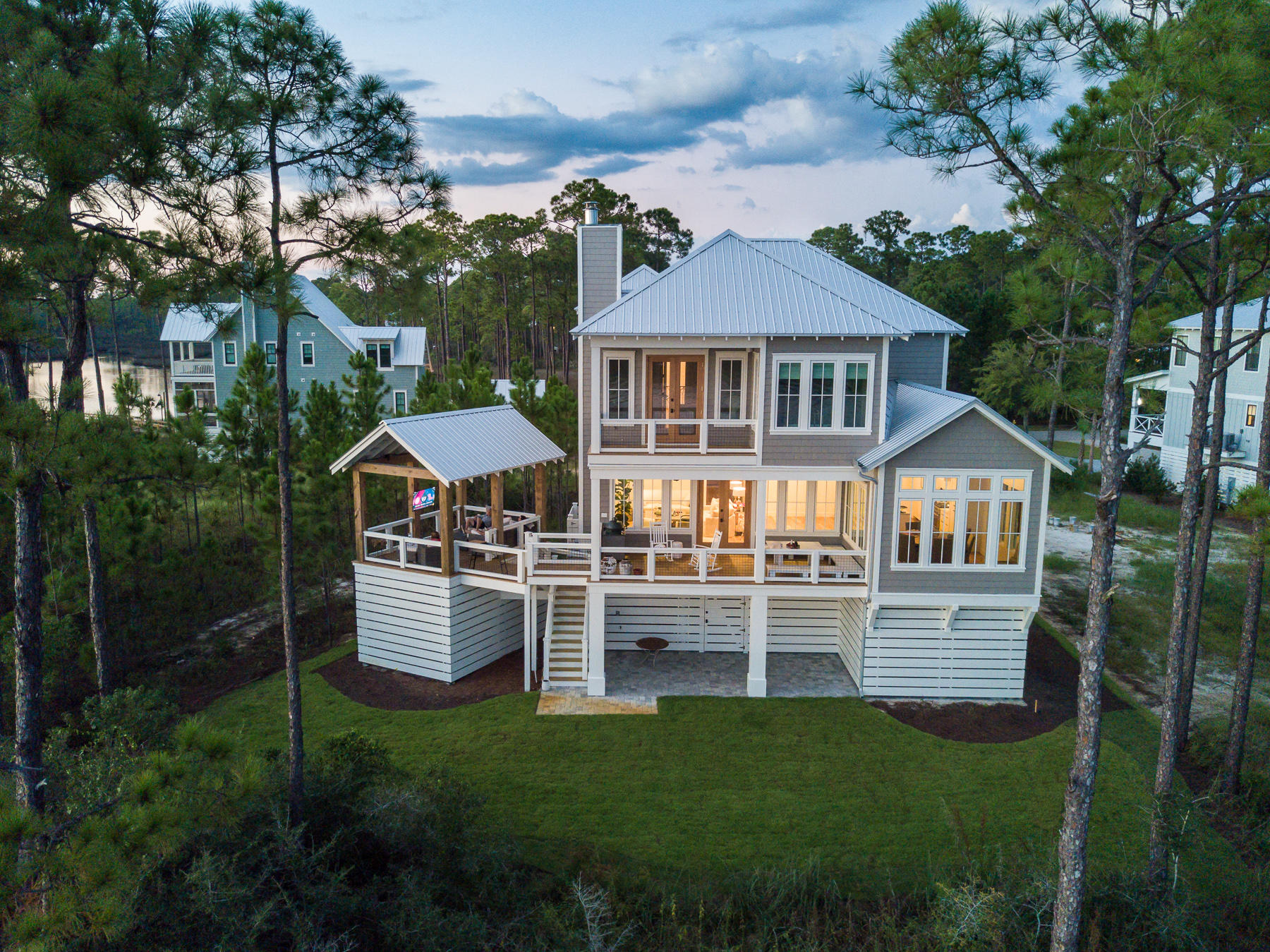 CESSNA LANDING - Residential