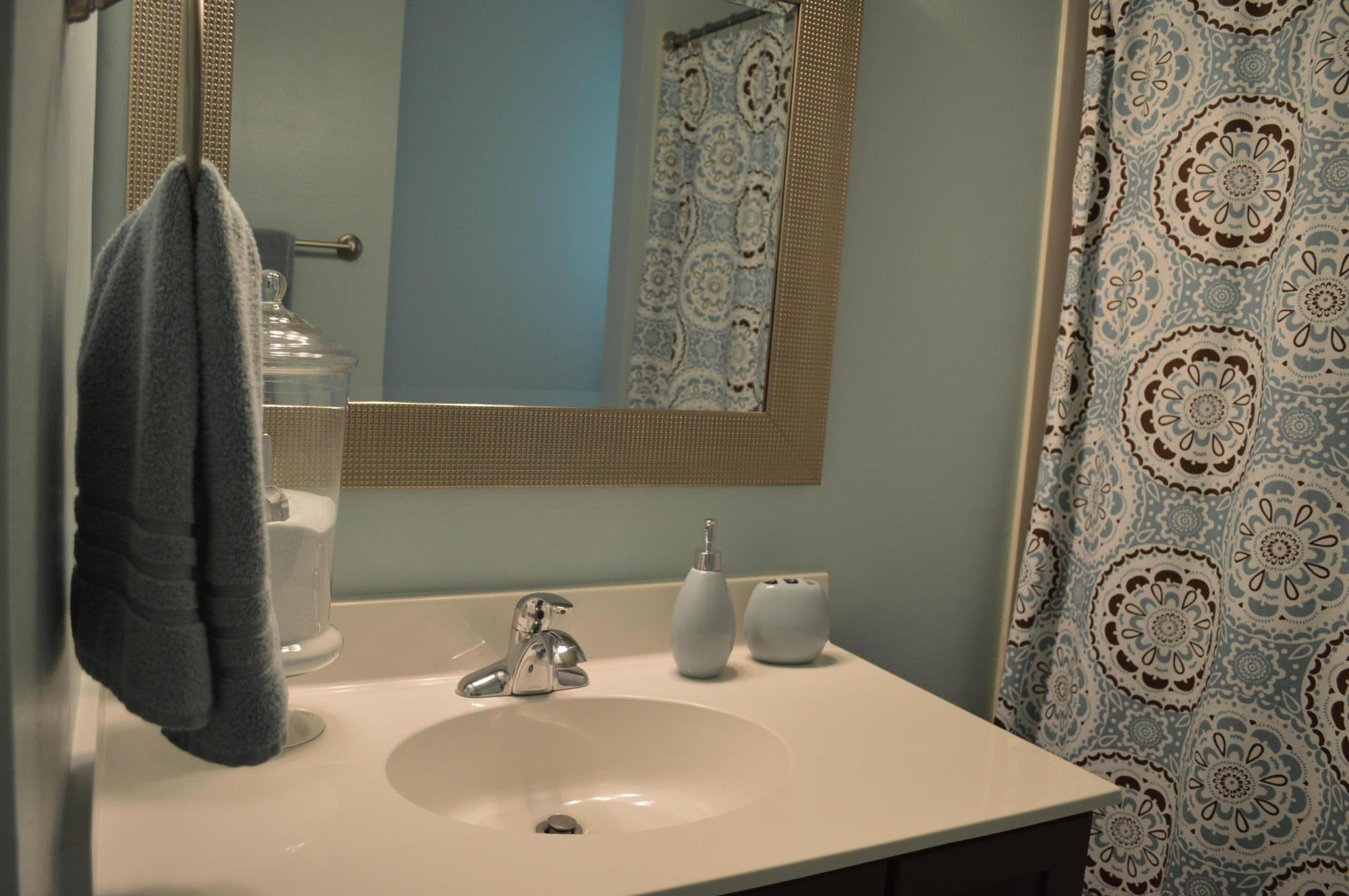 TOPSAIL VILLAGE - Residential