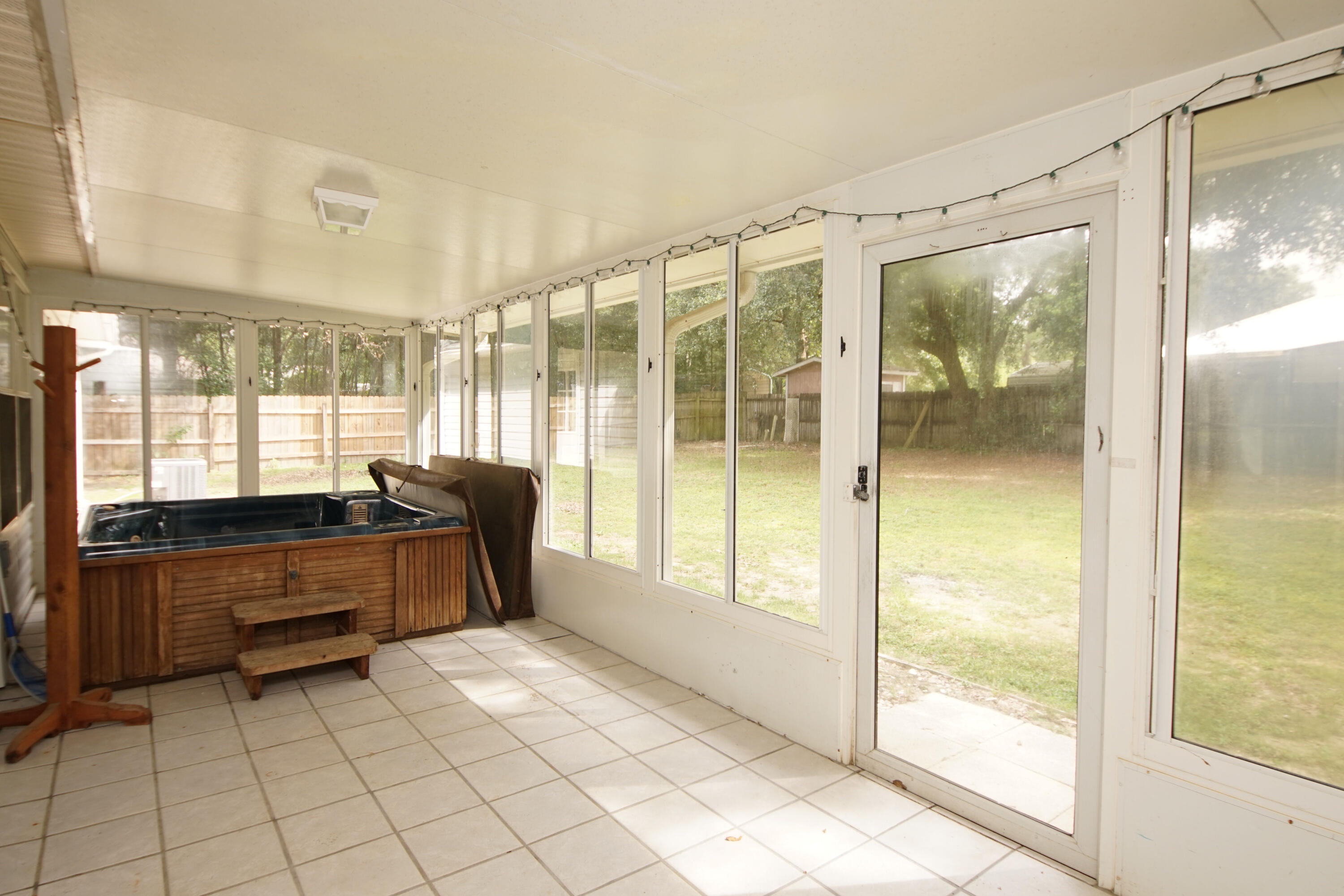 FOXWORTH EST PH I LOT 7 - Residential