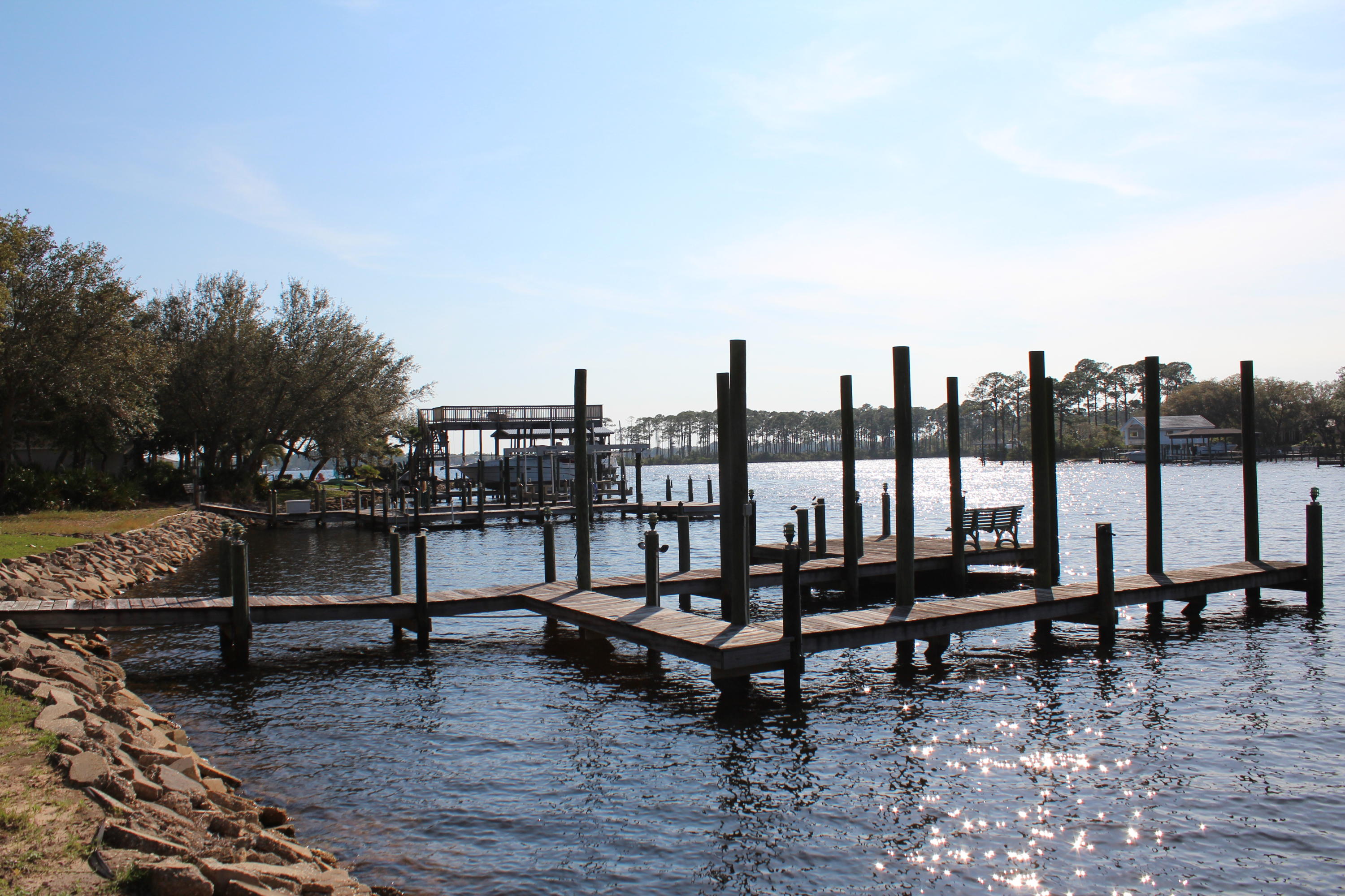 DANA POINTE - Residential