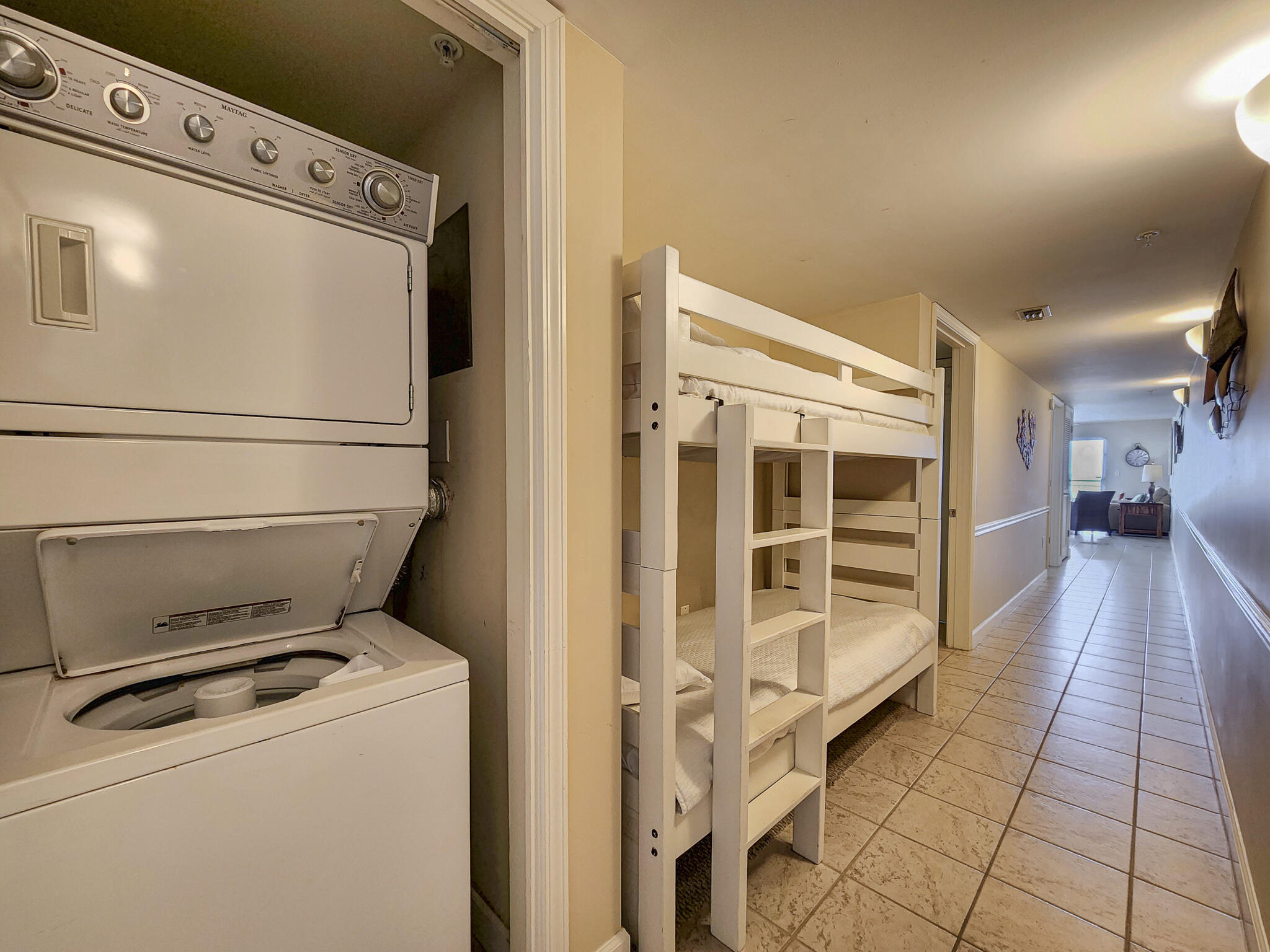 PELICAN ISLE - Residential