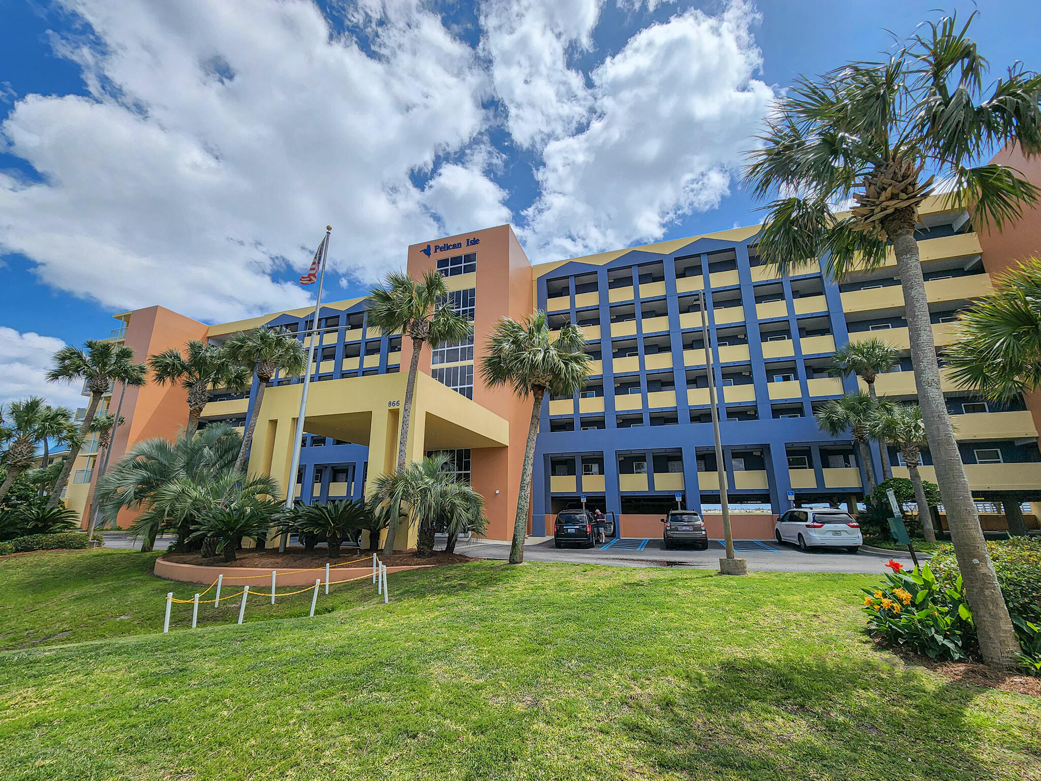 PELICAN ISLE - Residential