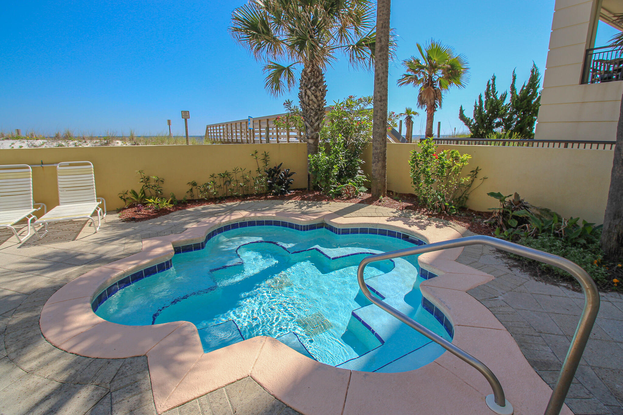 PELICAN ISLE - Residential