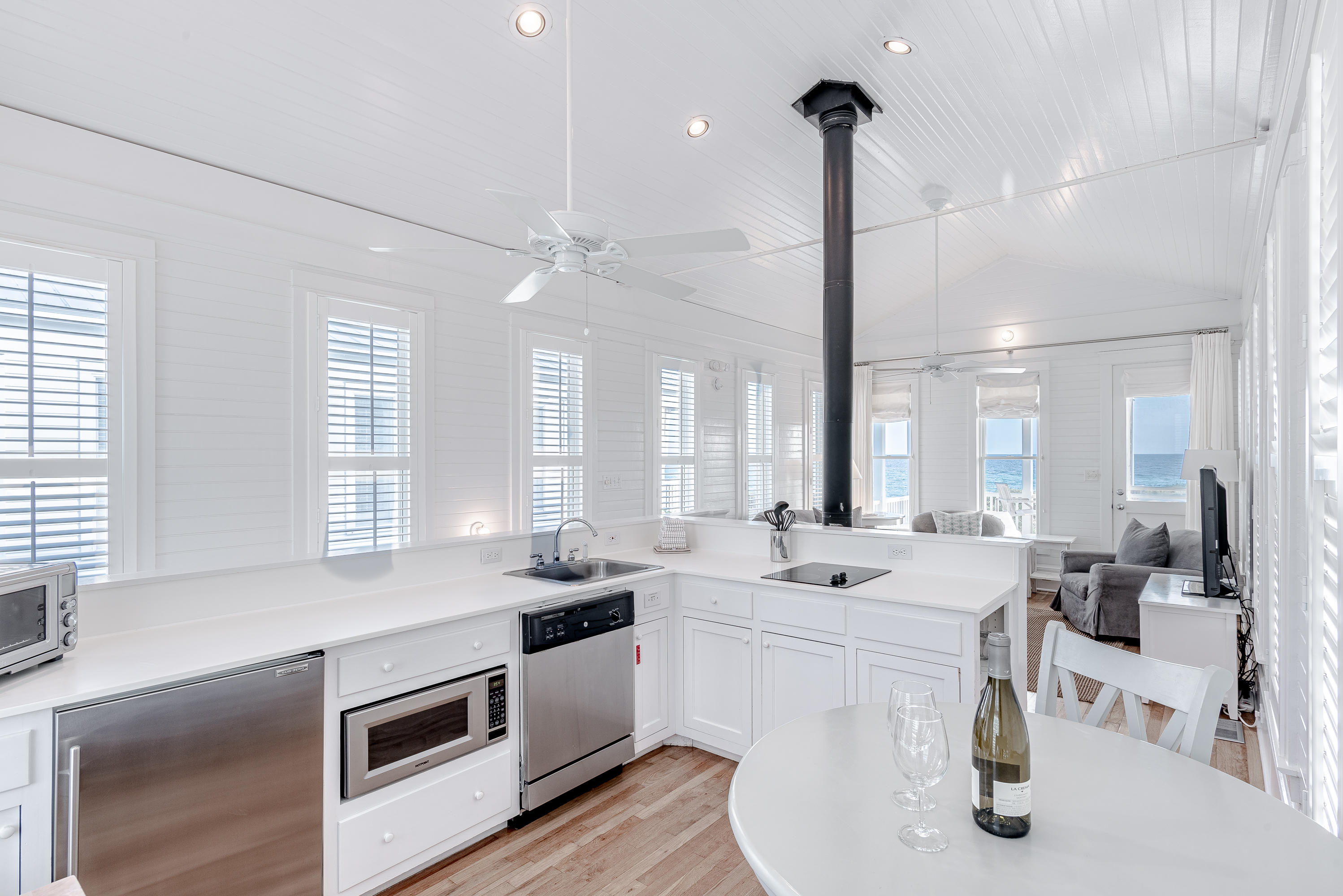 SEASIDE 17 - Residential