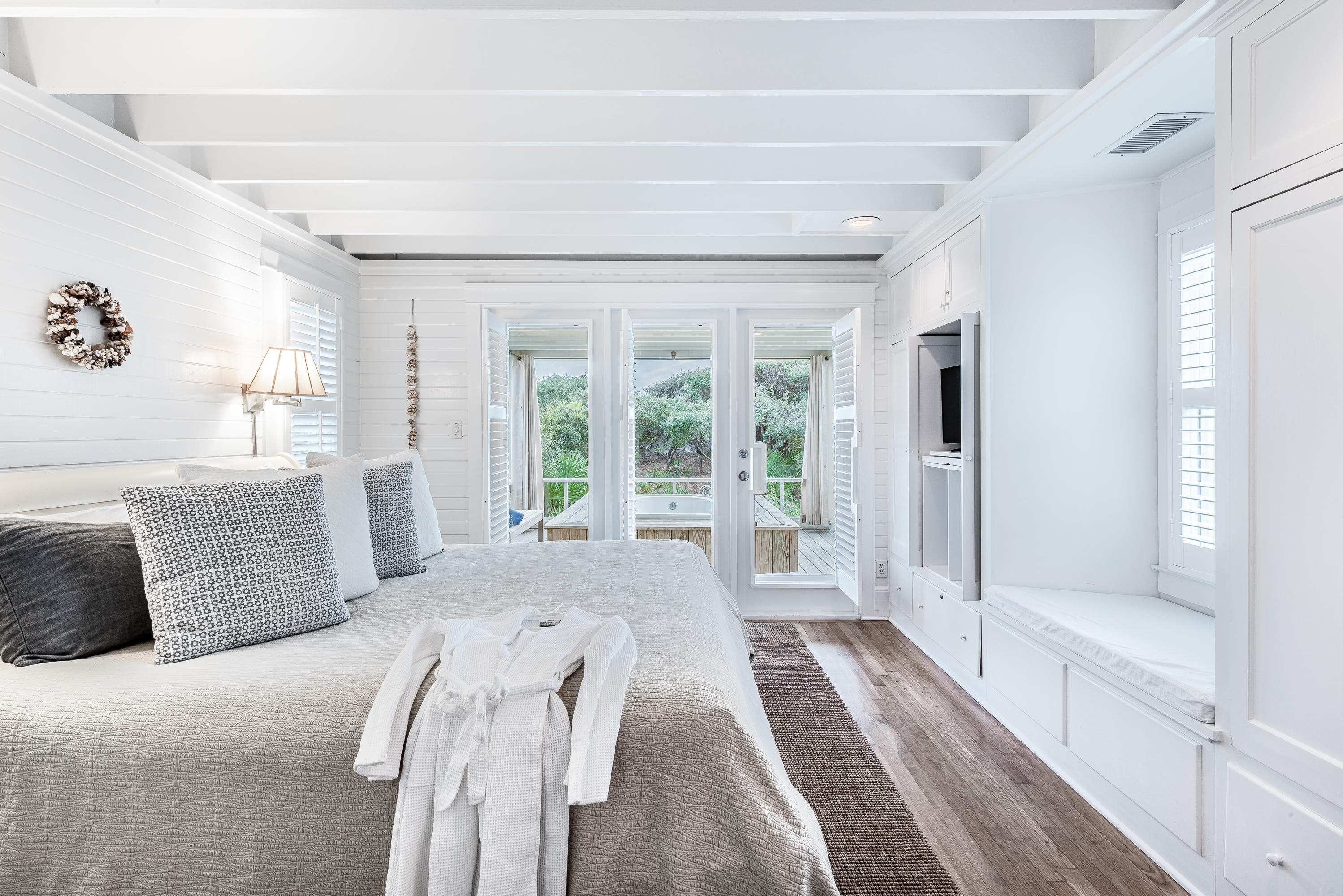 SEASIDE 17 - Residential