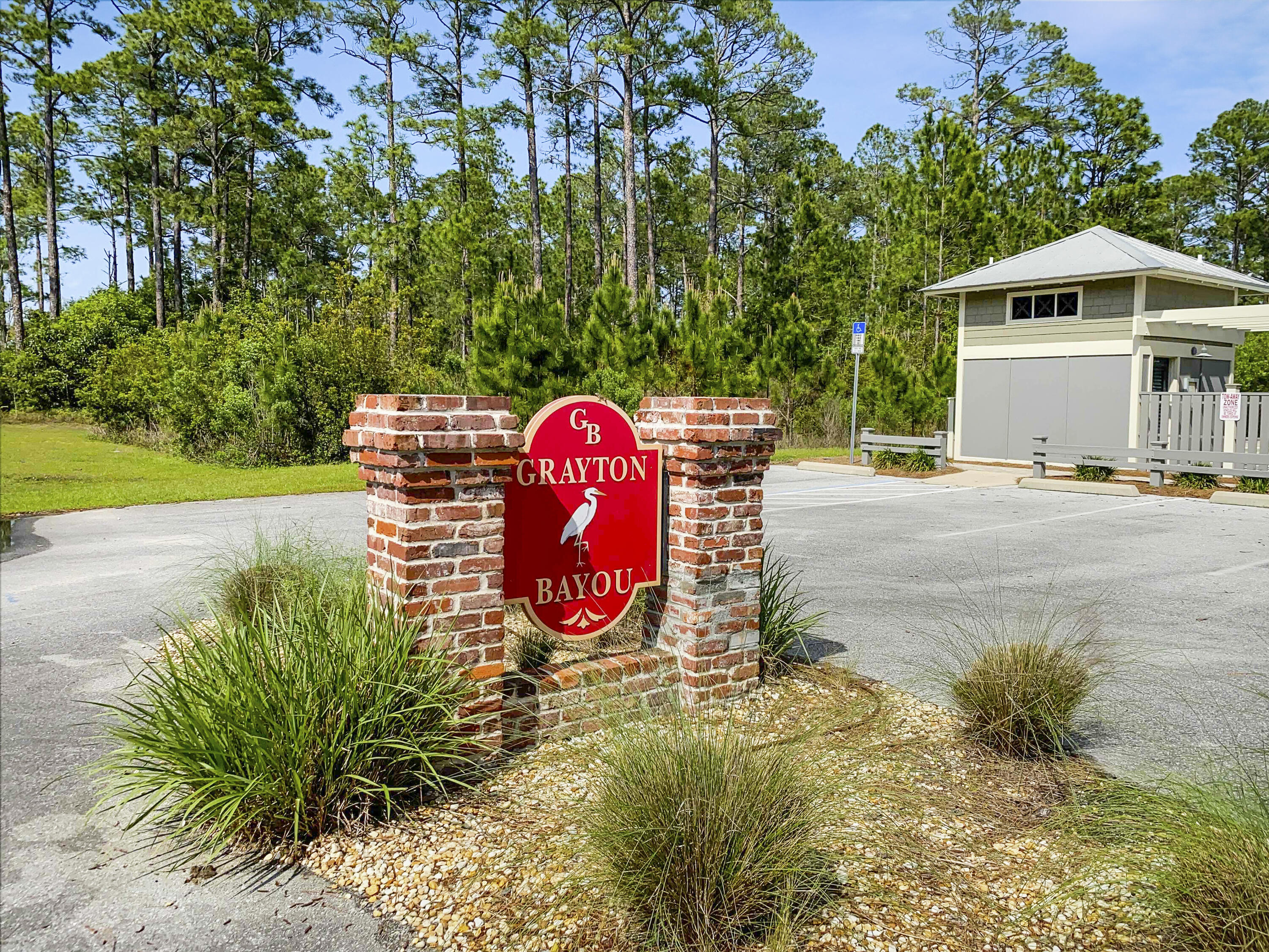 GRAYTON BAYOU - Land