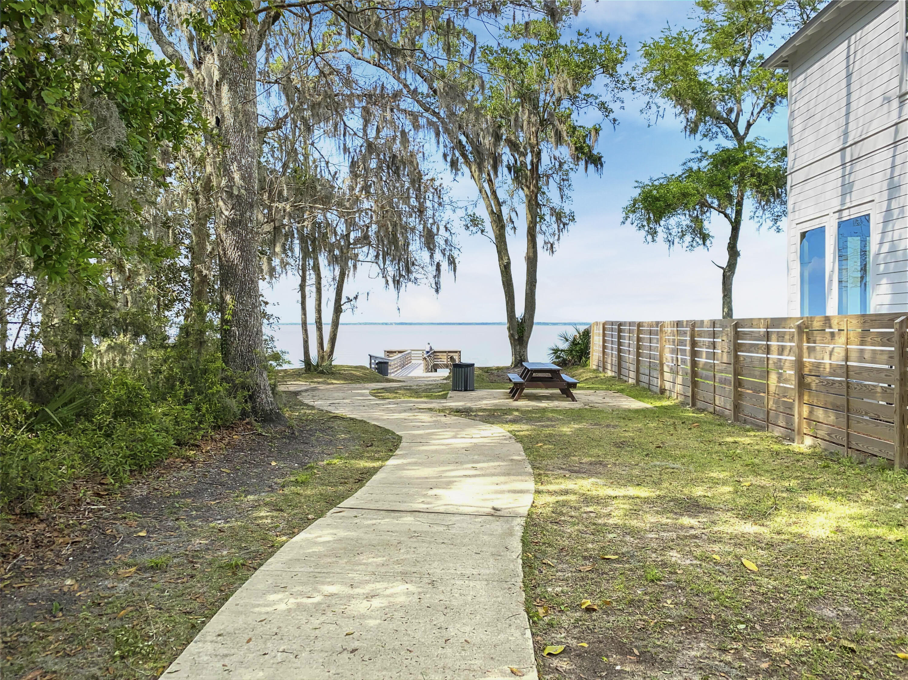 GRAYTON BAYOU - Land