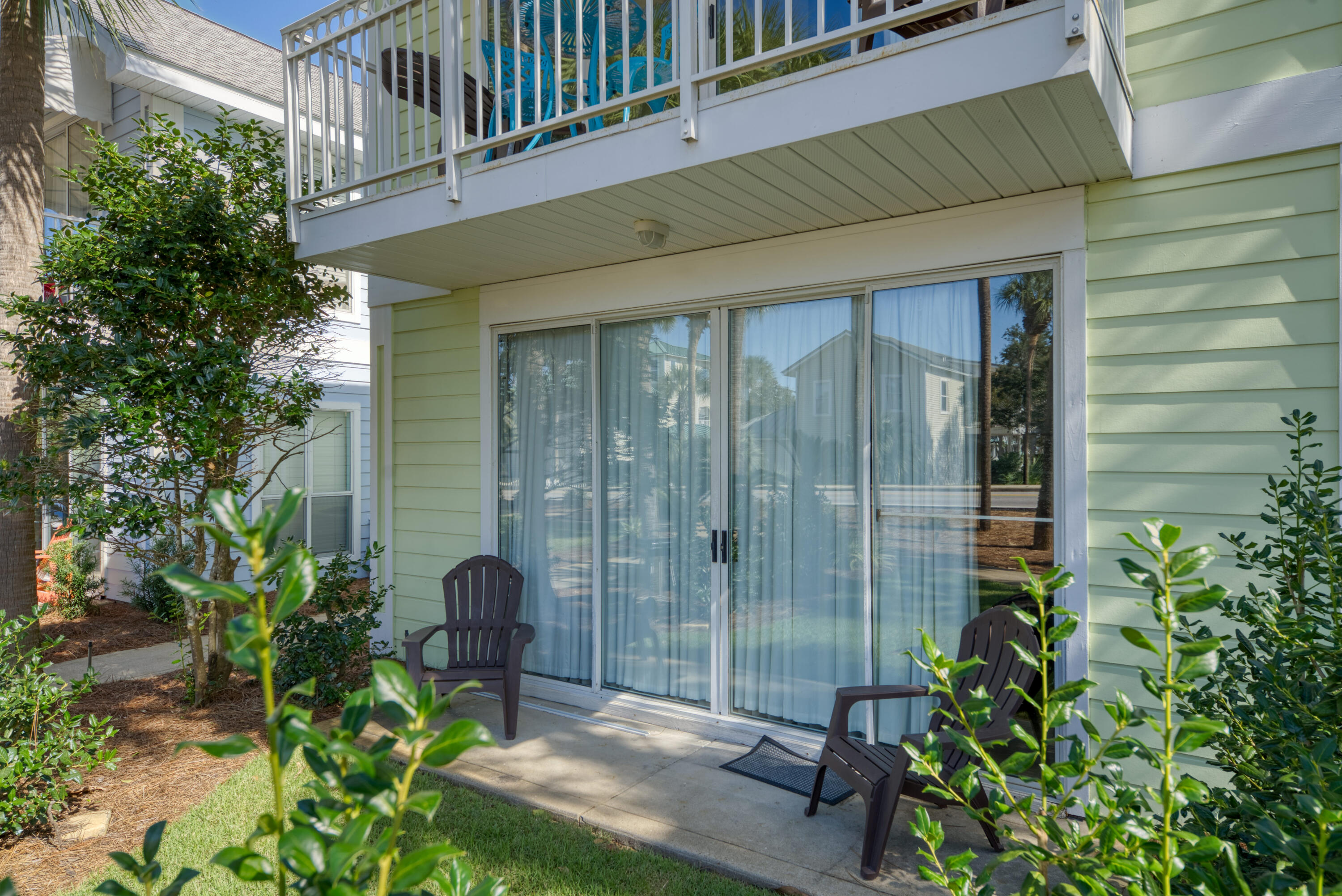 NANTUCKET COTTAGES - Residential