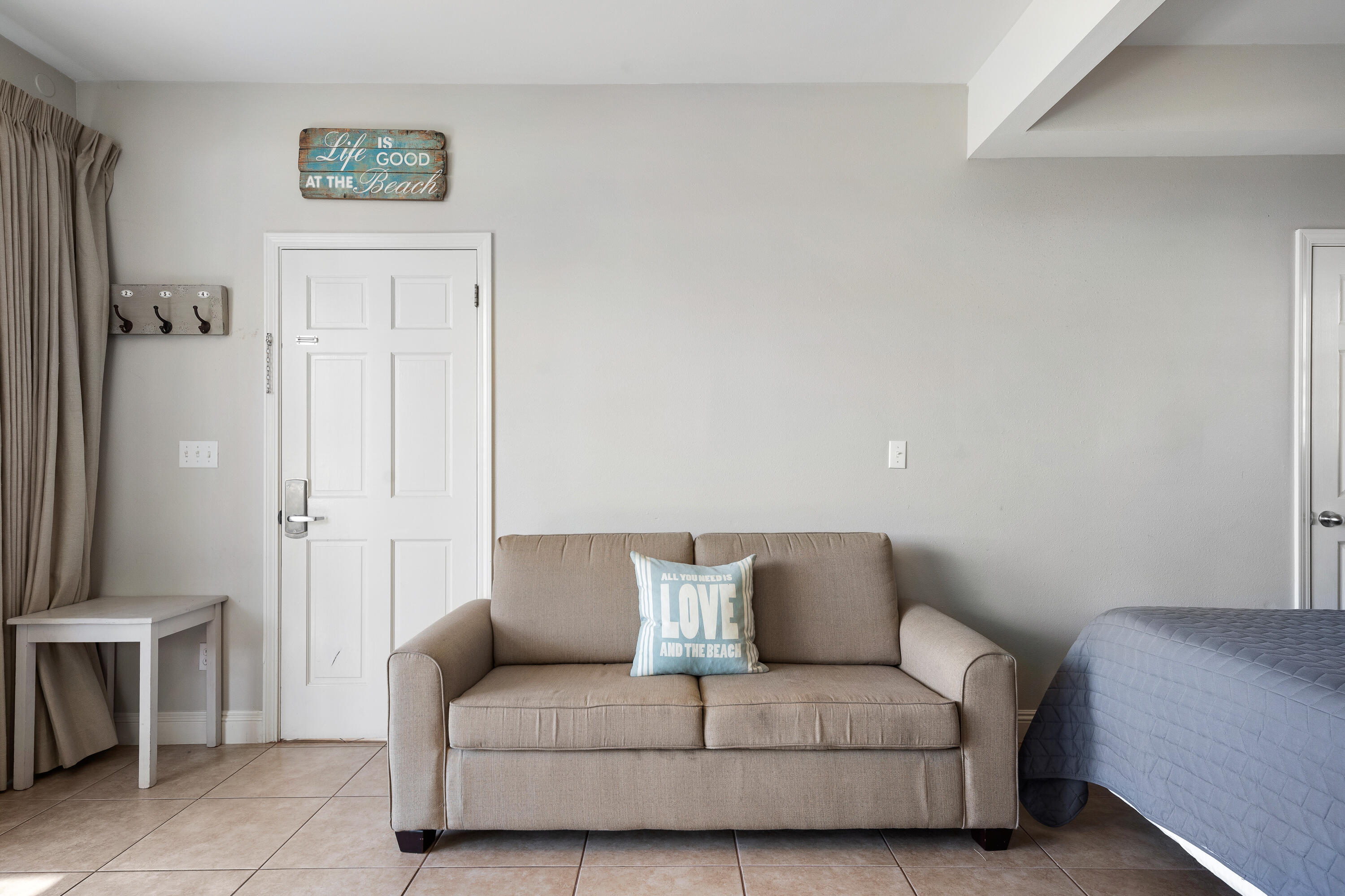 NANTUCKET COTTAGES - Residential