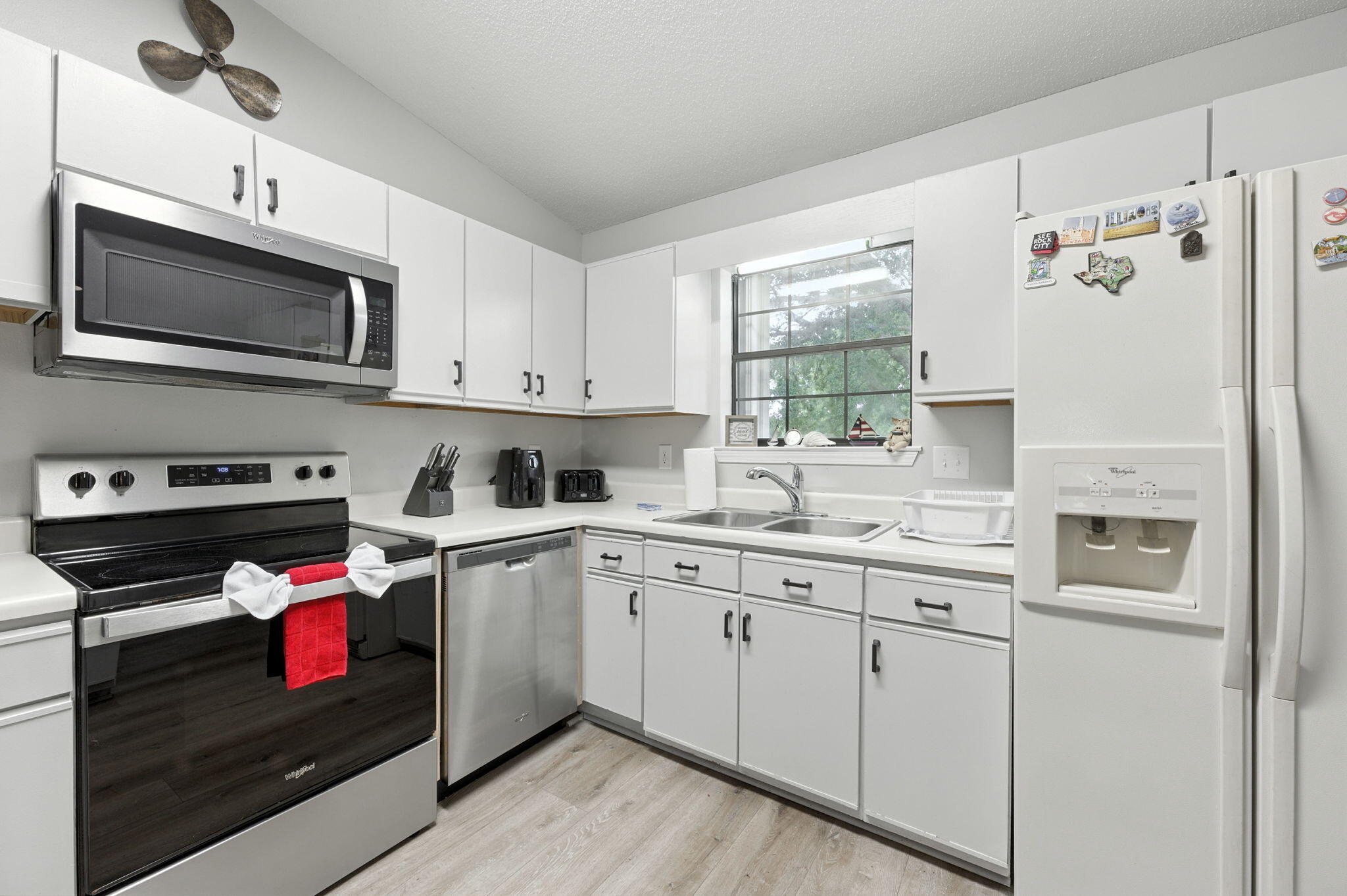 SEA LARK LANDING - Residential