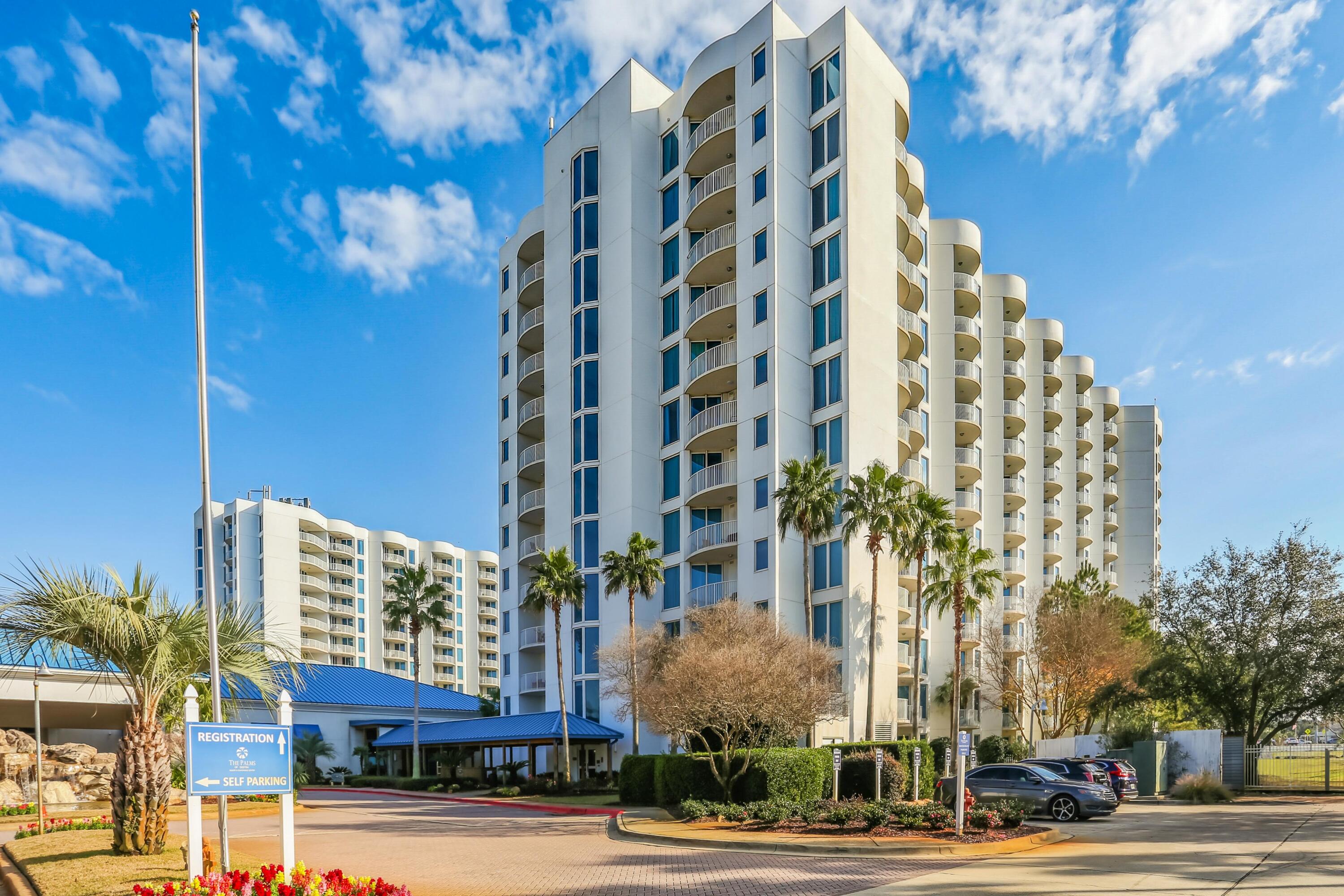 THE PALMS OF DESTIN - Residential