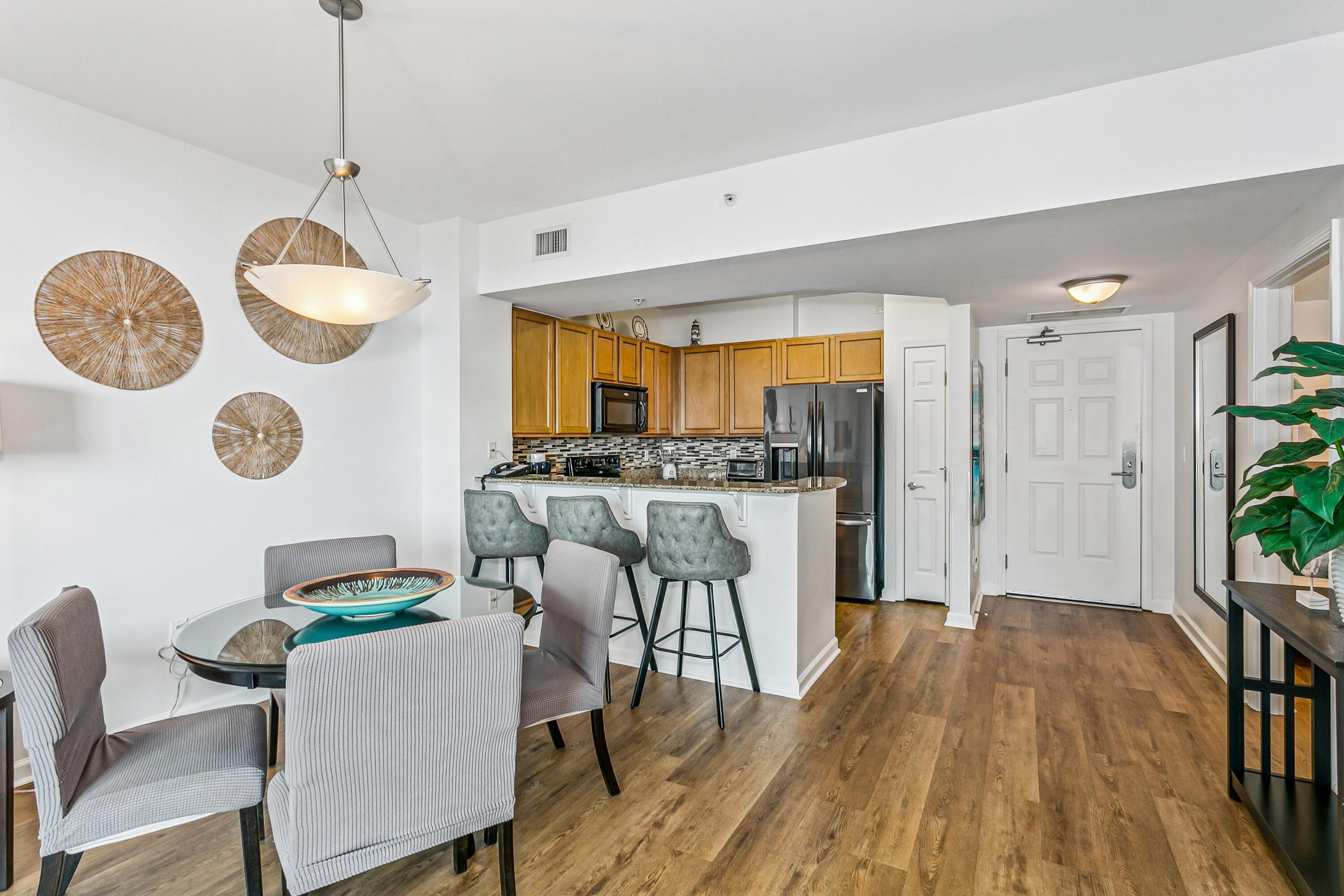 THE PALMS OF DESTIN - Residential