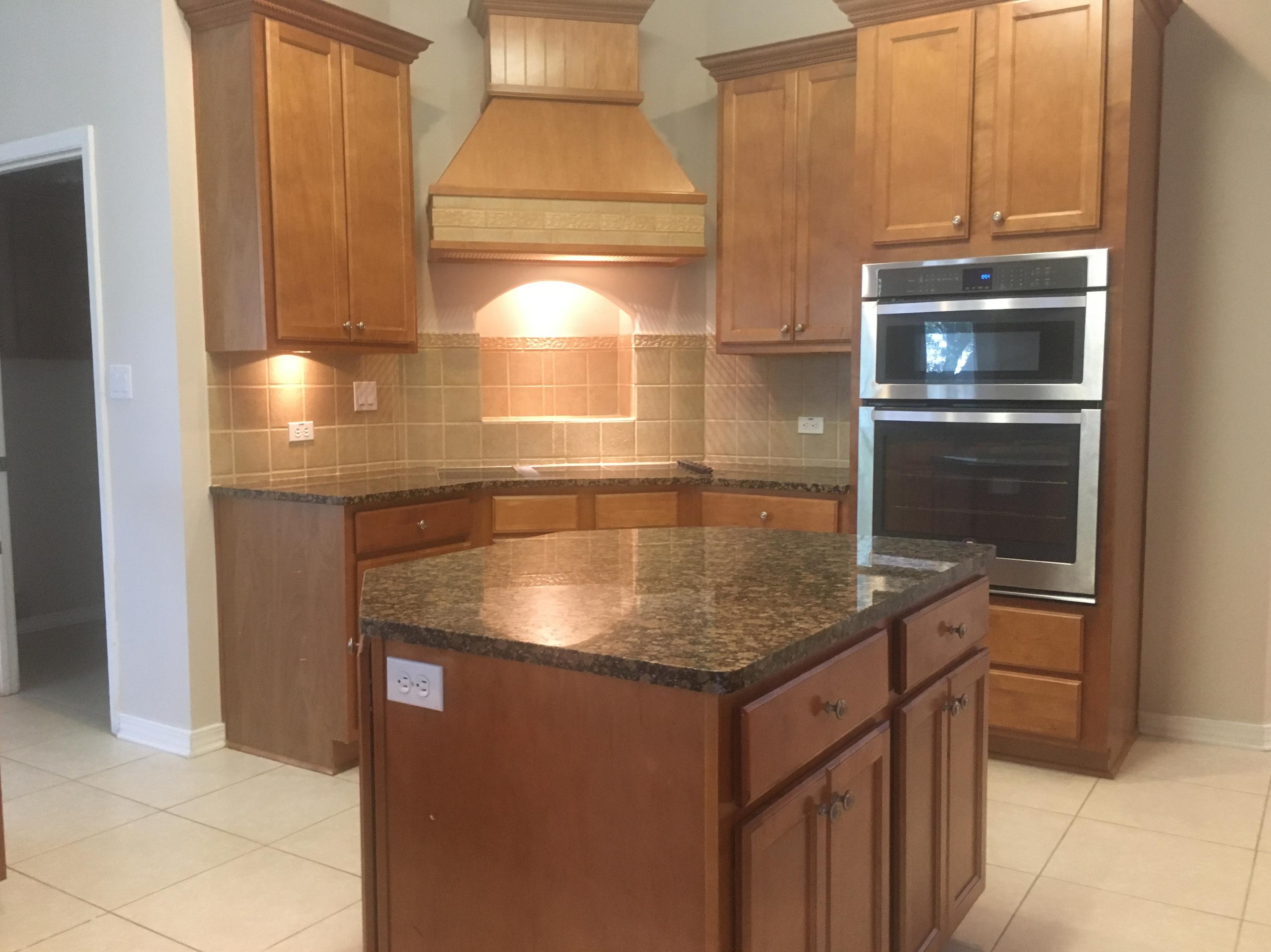 BRIDGEPORT COLONY - Residential