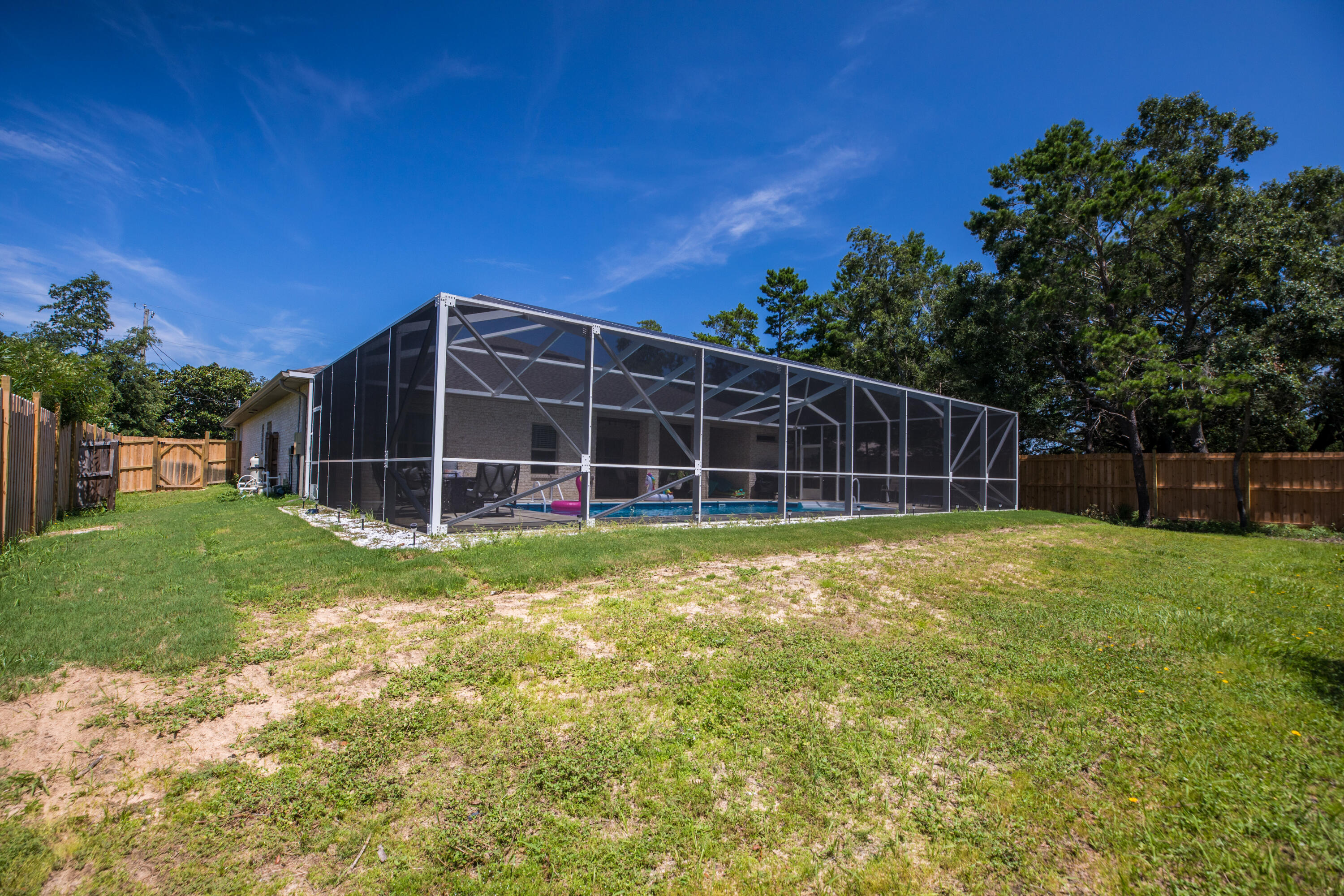 NAVARRE S/D 2ND ADDN - Residential