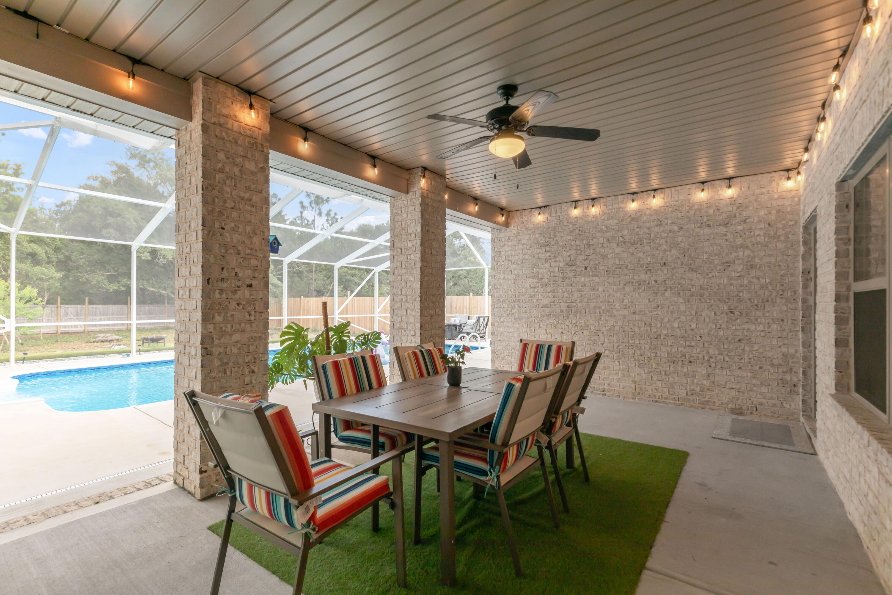 NAVARRE S/D 2ND ADDN - Residential