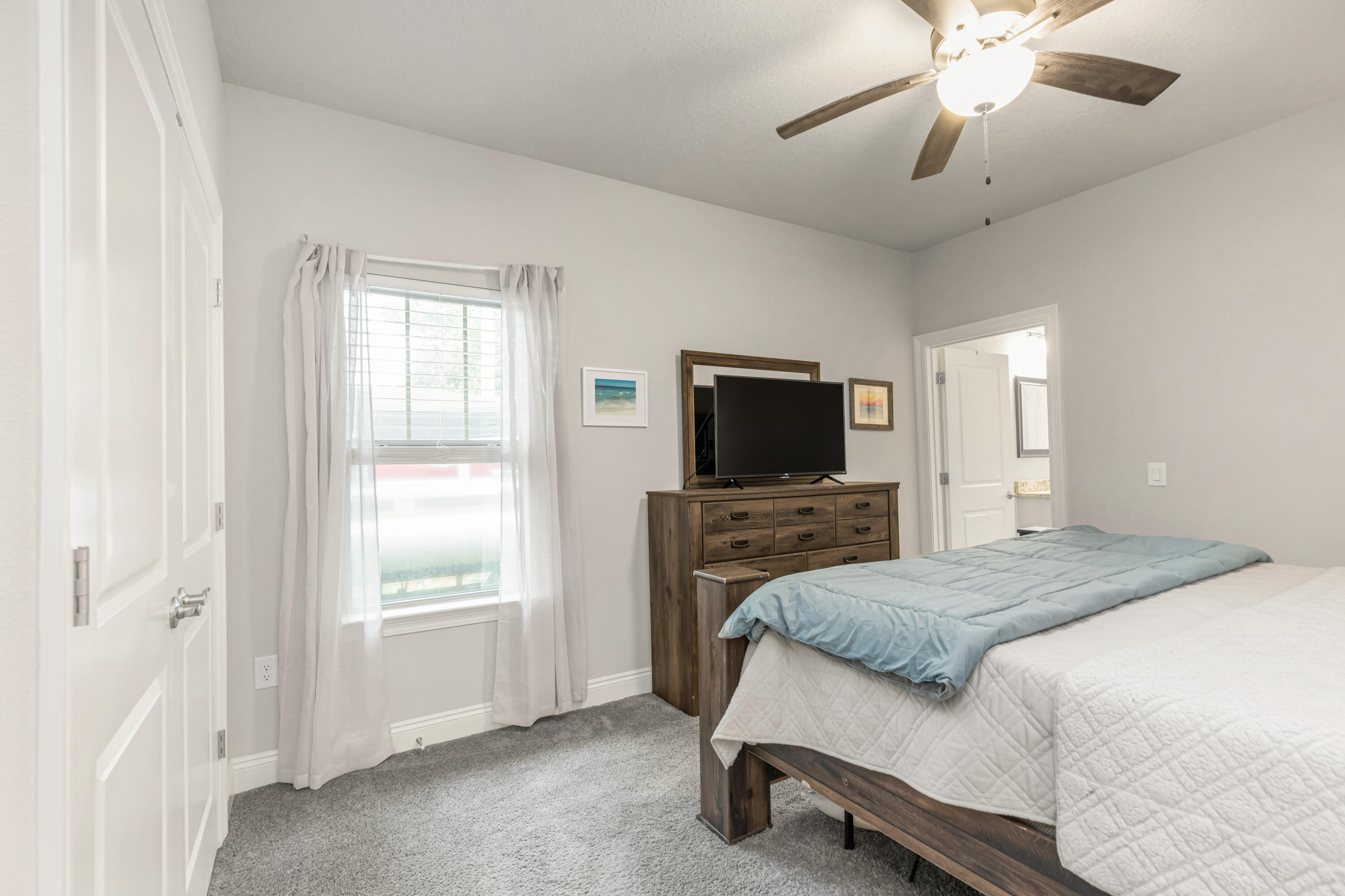 NAVARRE S/D 2ND ADDN - Residential