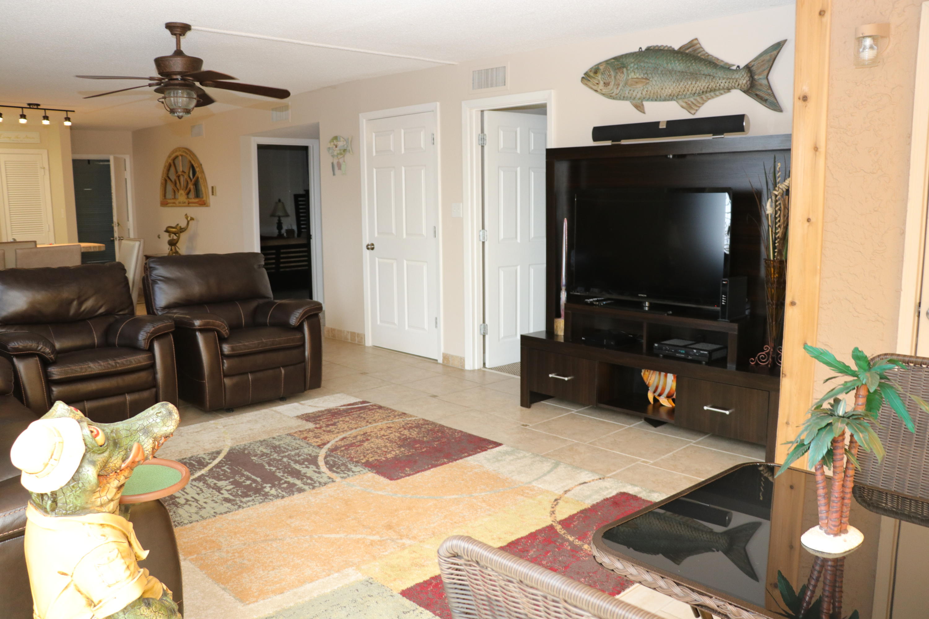 DOLPHIN POINT CONDO Boast slip 10A - Residential