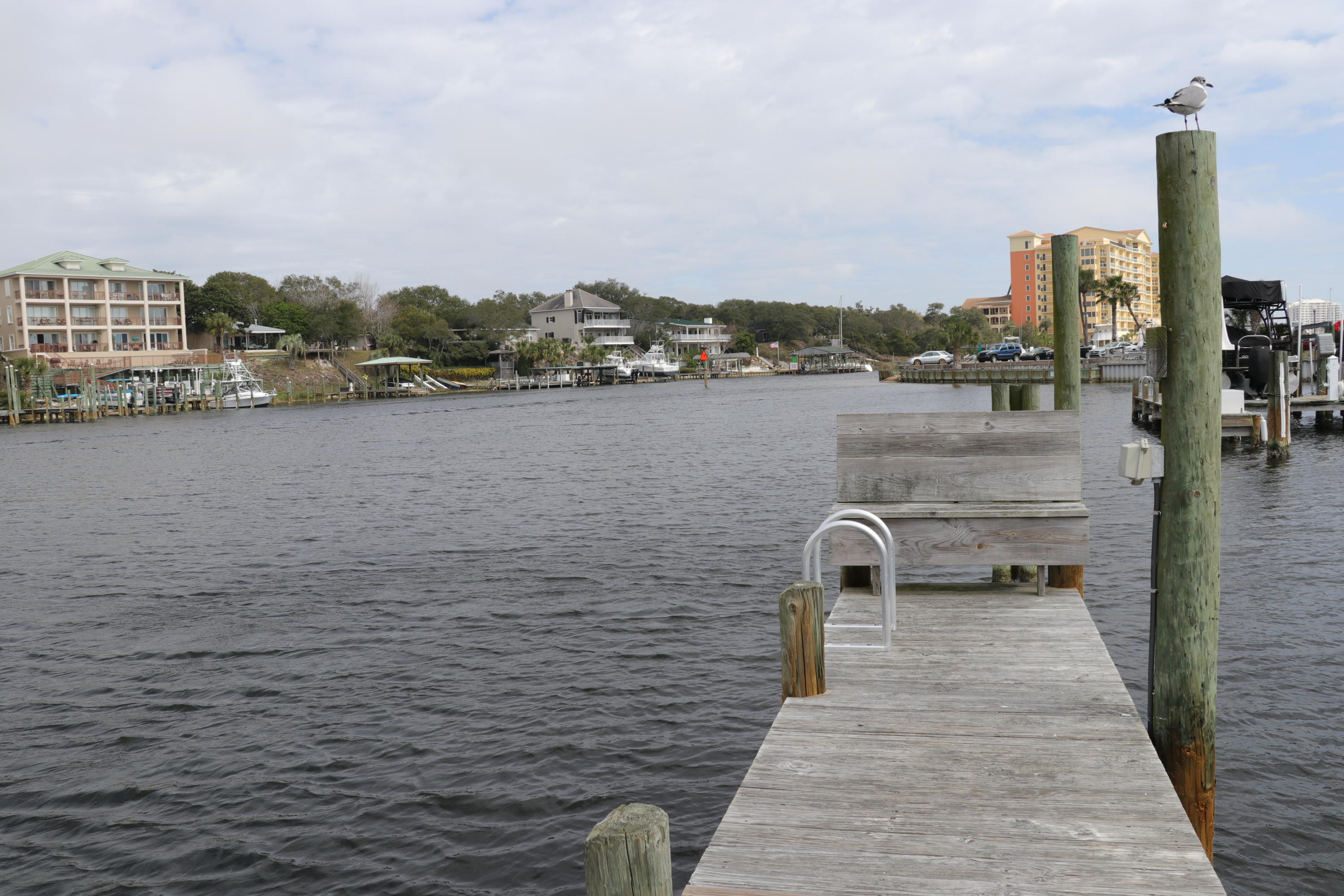 DOLPHIN POINT CONDO Boast slip 10A - Residential