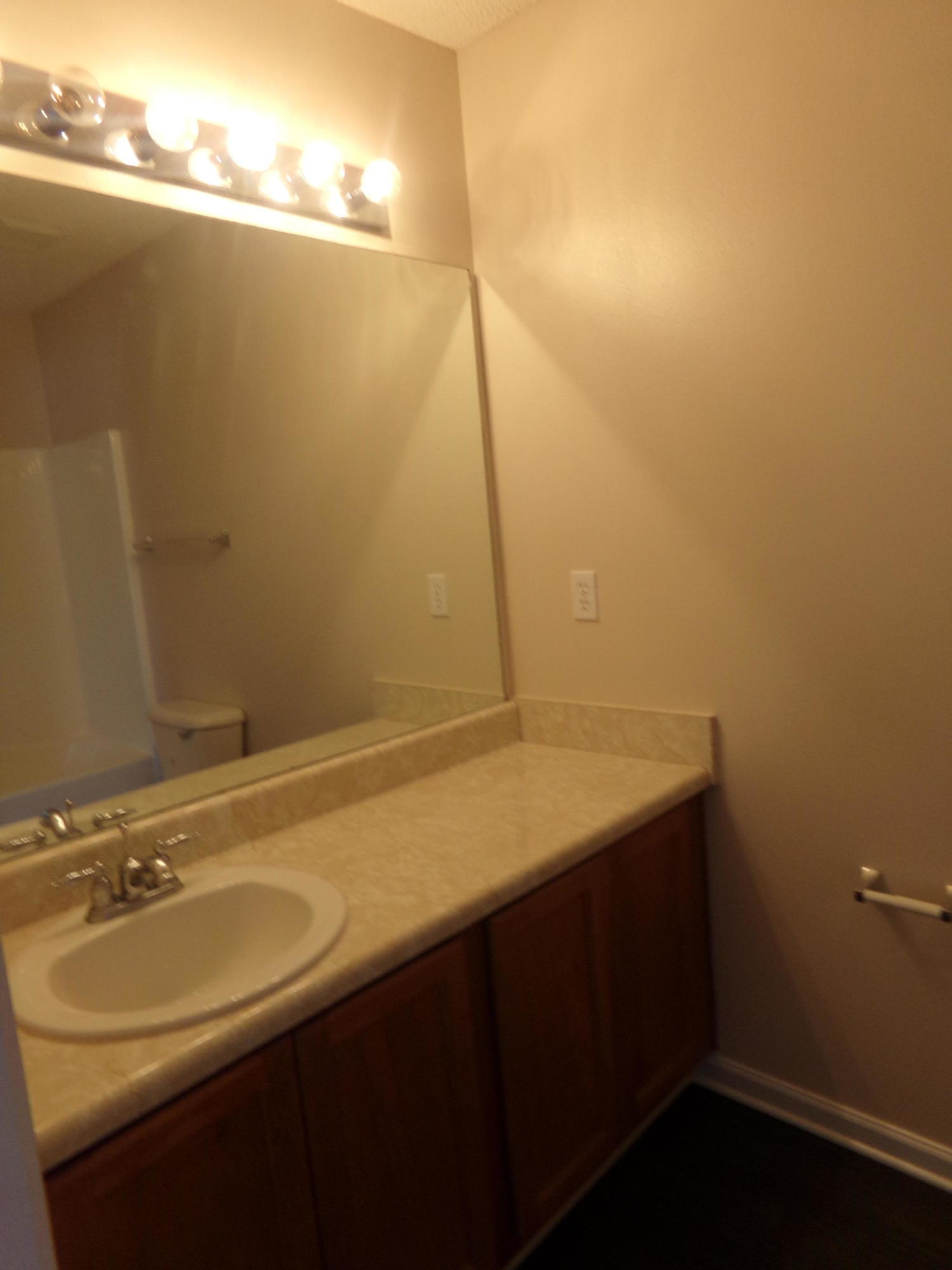 Rolling Pines T/H - Residential