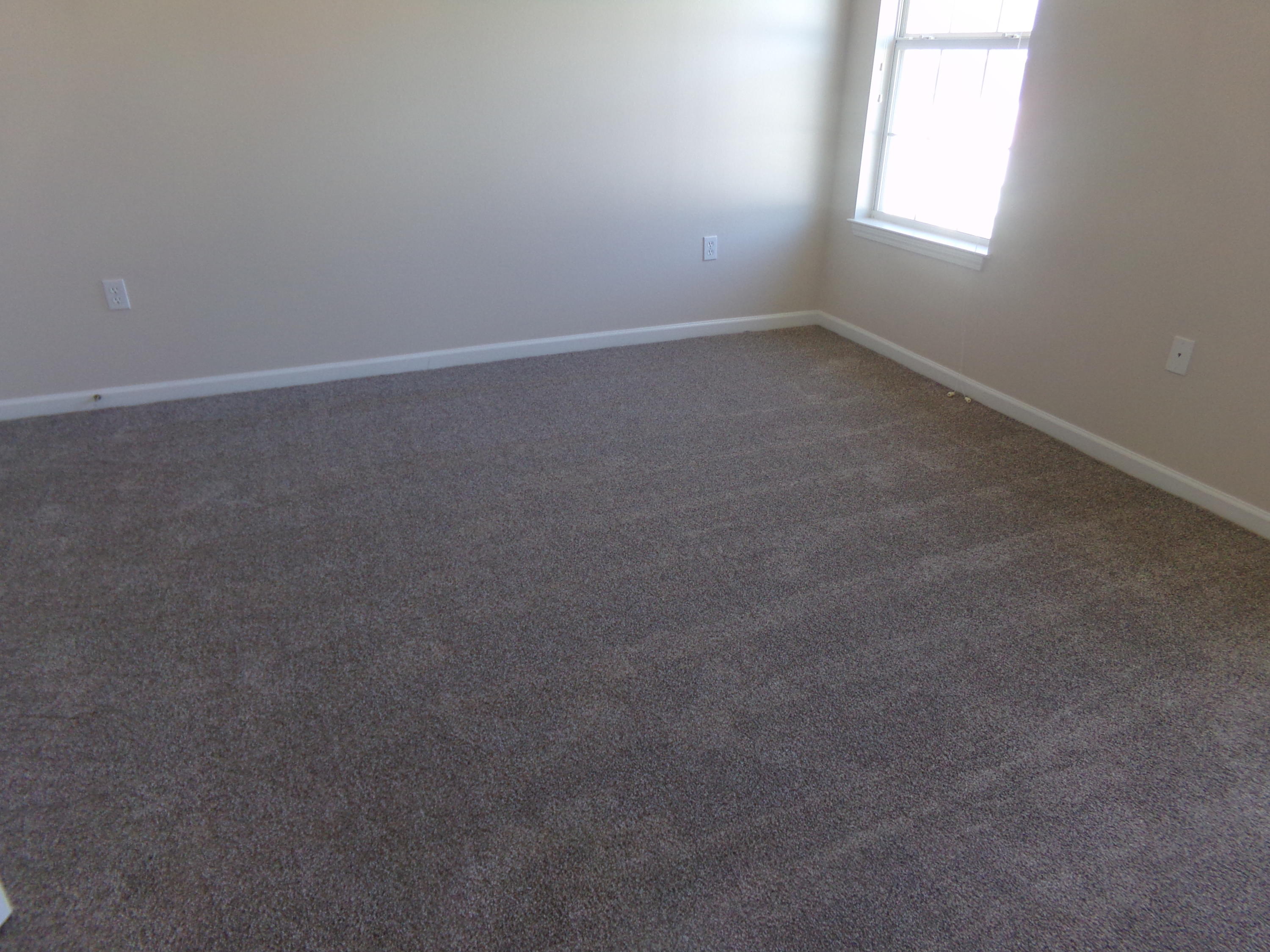 Rolling Pines T/H - Residential