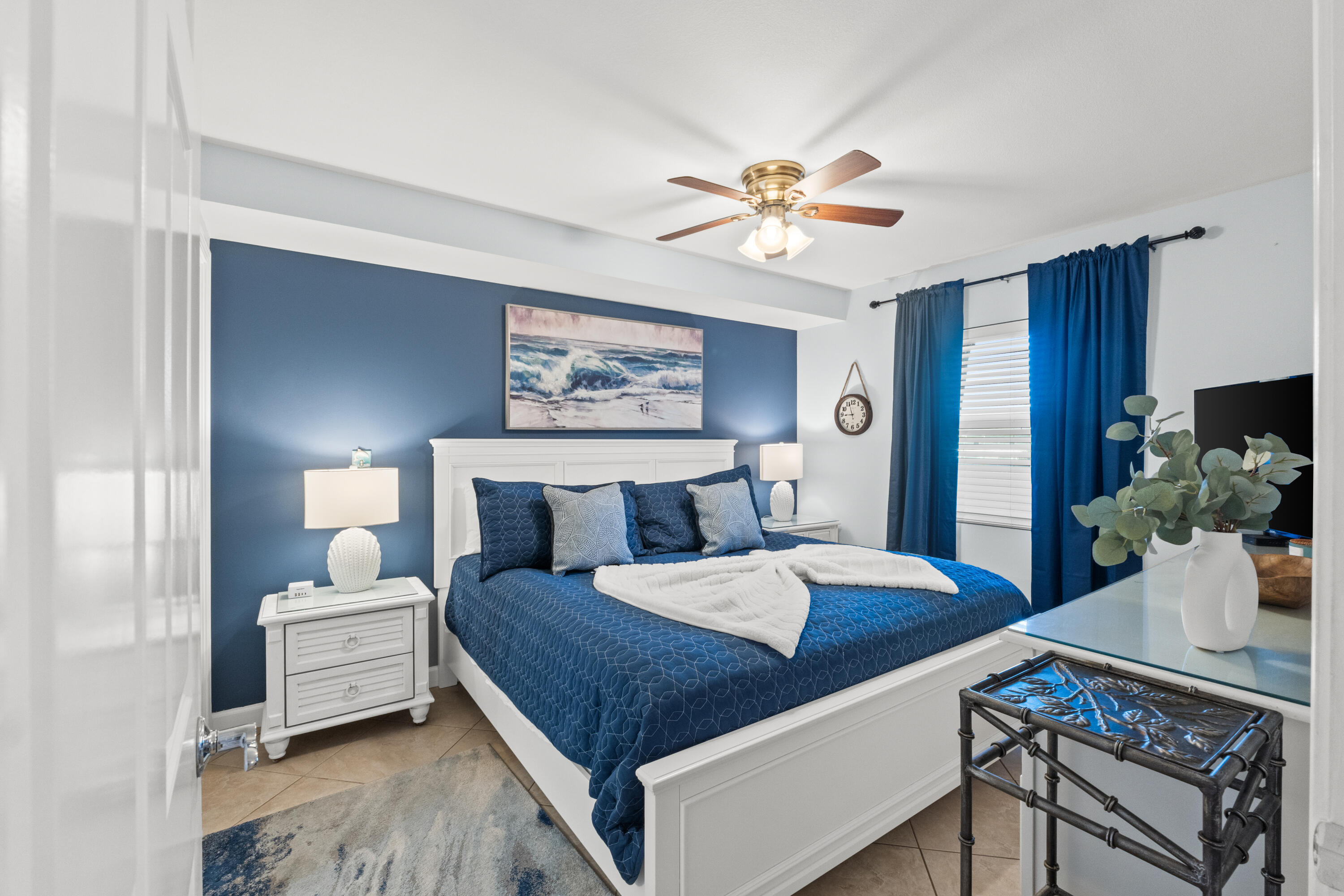 PELICAN ISLE - Residential