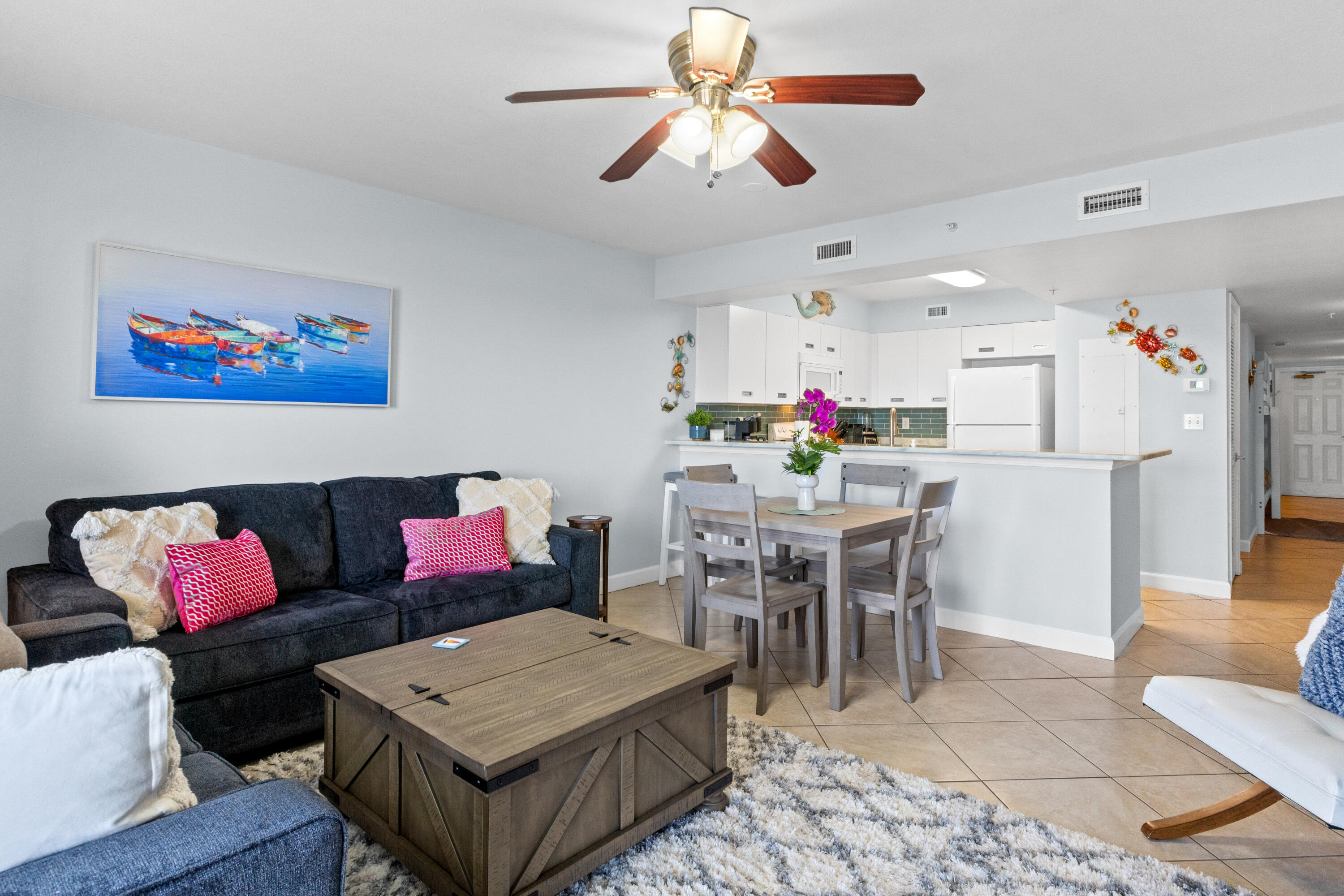 PELICAN ISLE - Residential