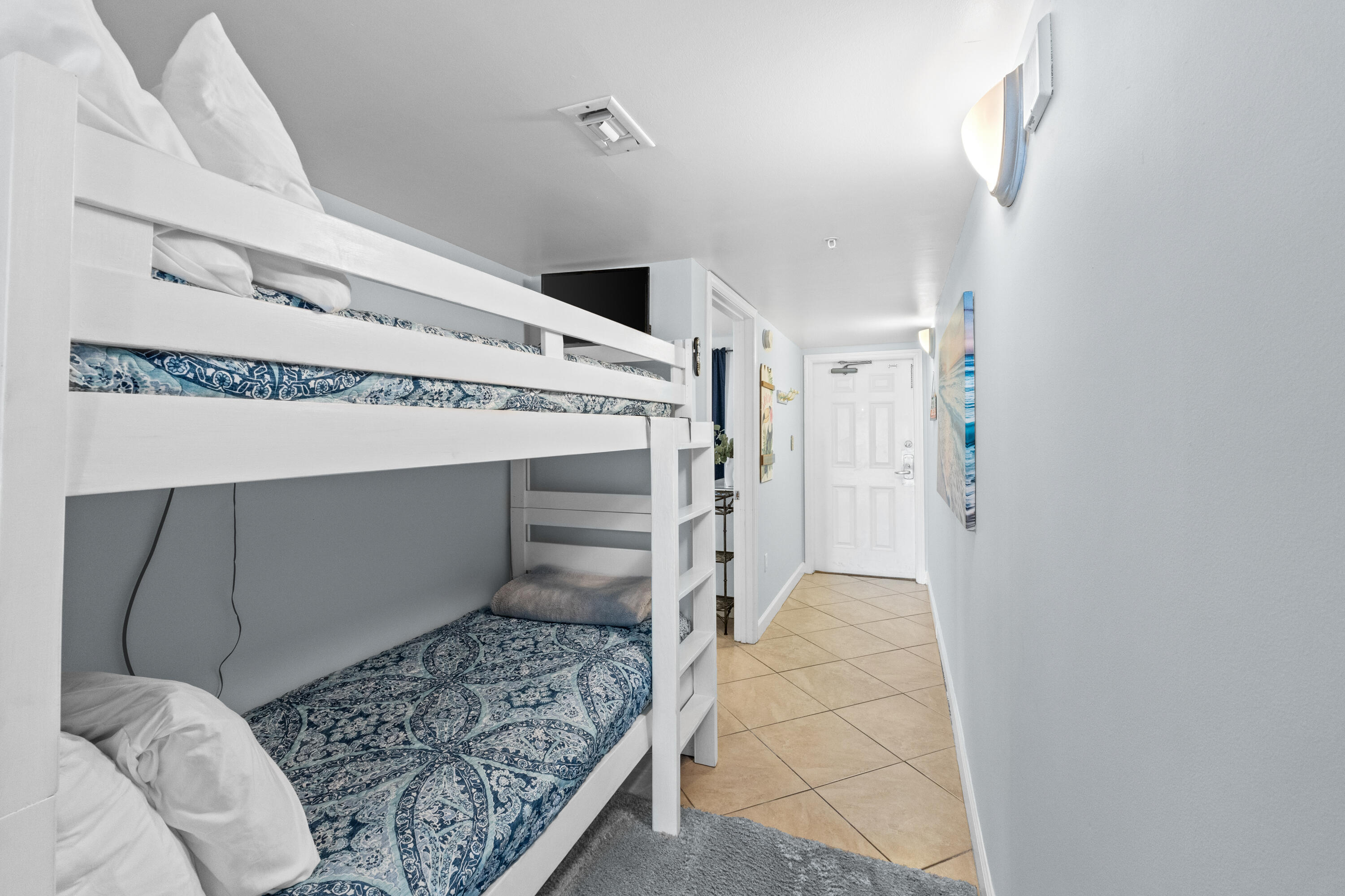 PELICAN ISLE - Residential