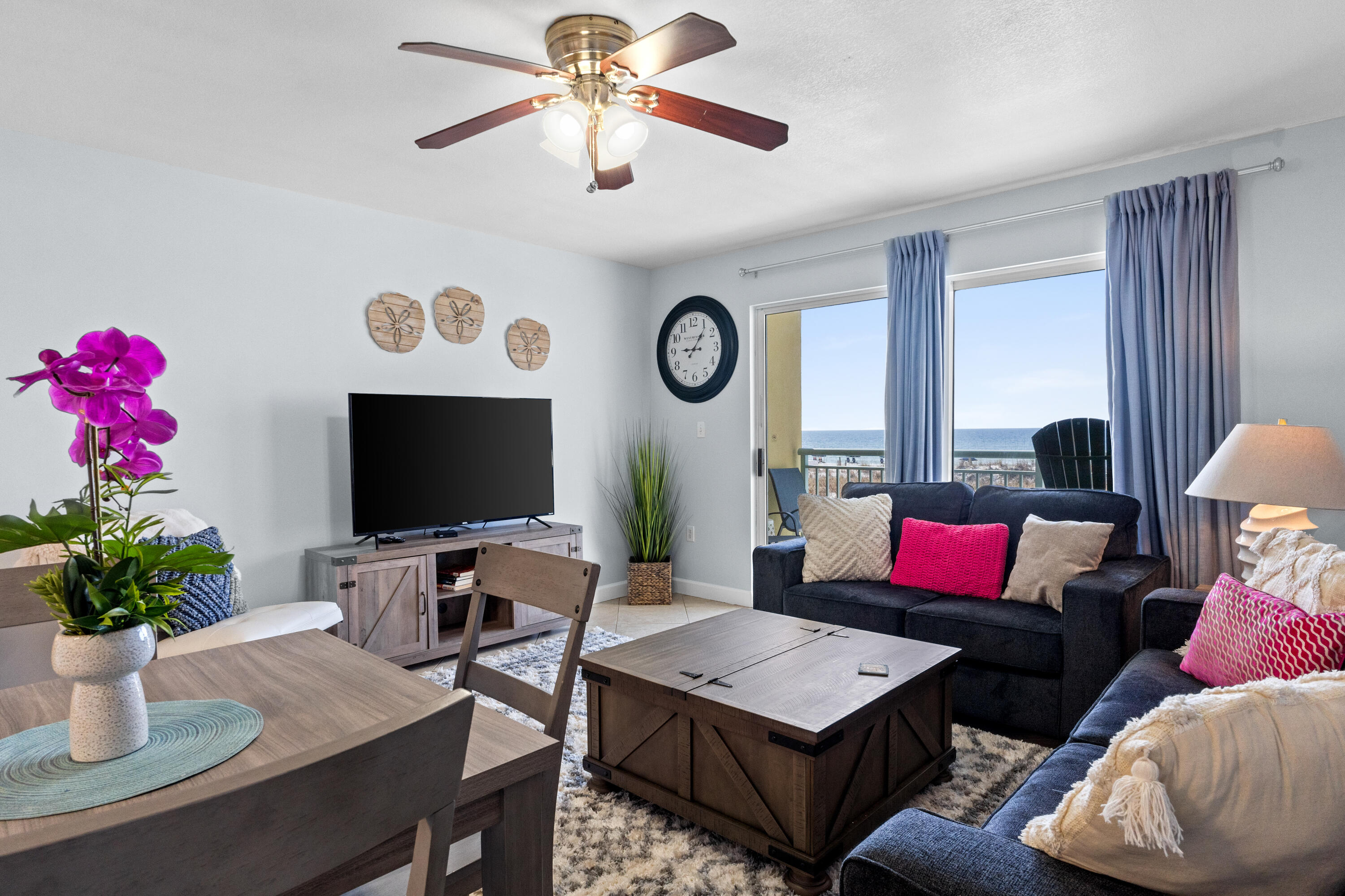 PELICAN ISLE - Residential